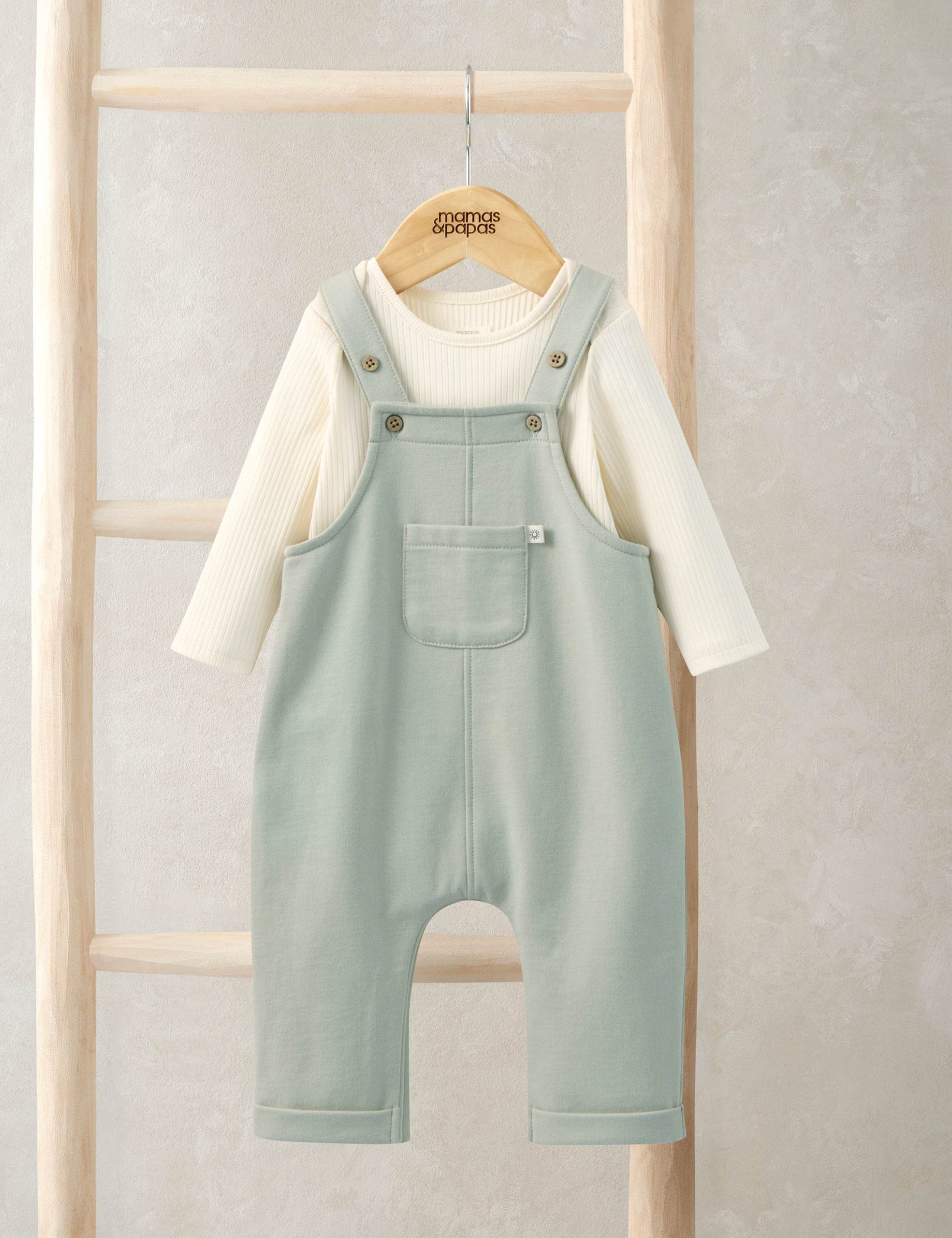 2 Piece Dungarees & Bodysuit Outfit (7lbs-12 Mths) 1 of 7