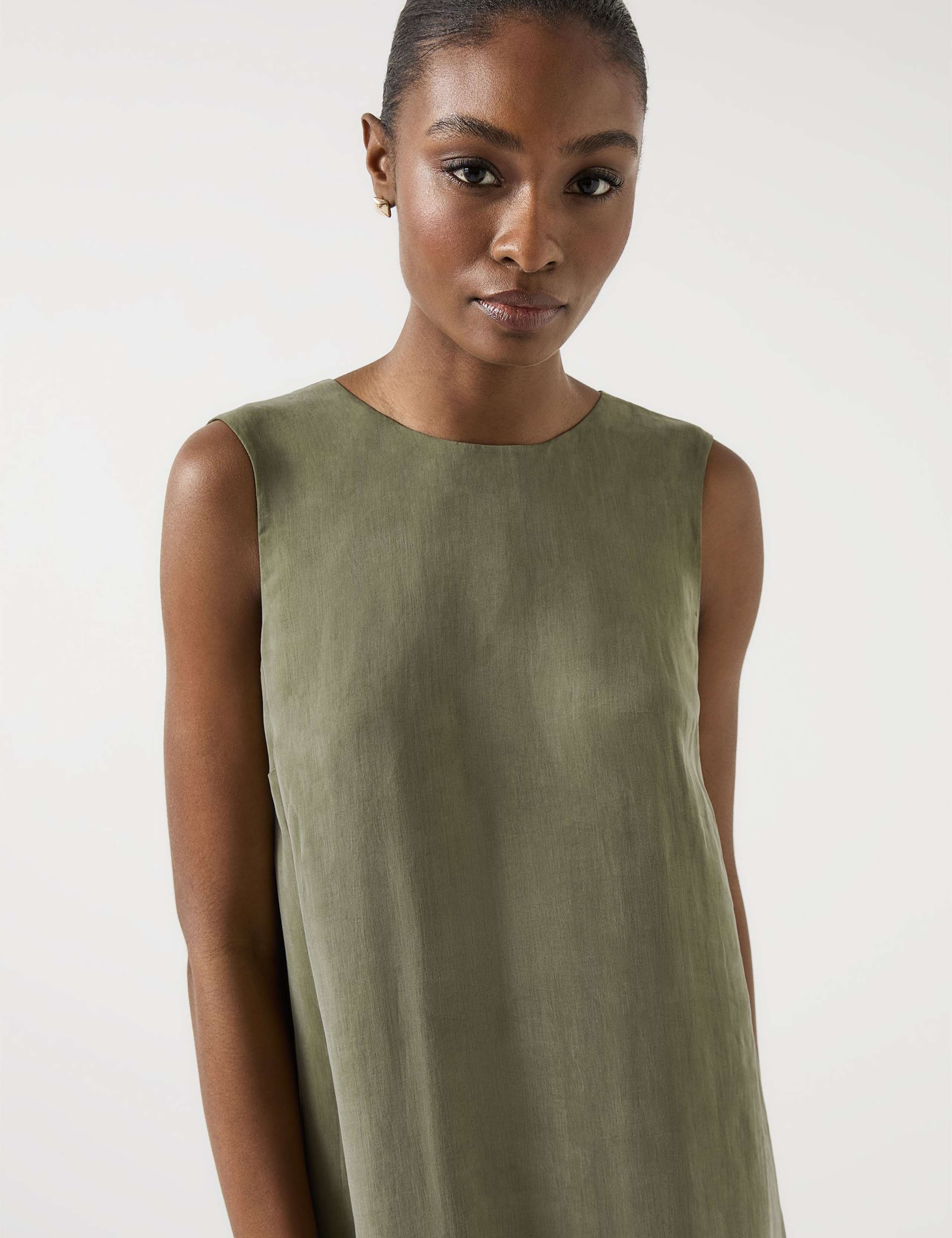 Gathered Drop Waist Midi Dress 4 of 5