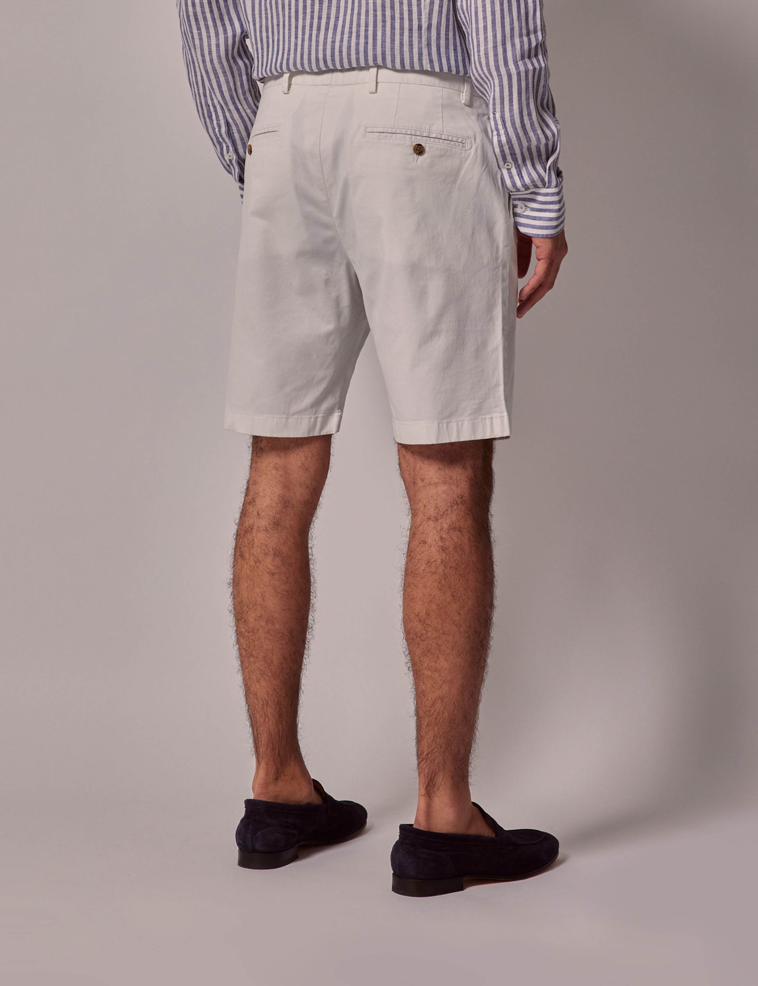 Regular Fit Cotton Rich Chino Shorts 2 of 3
