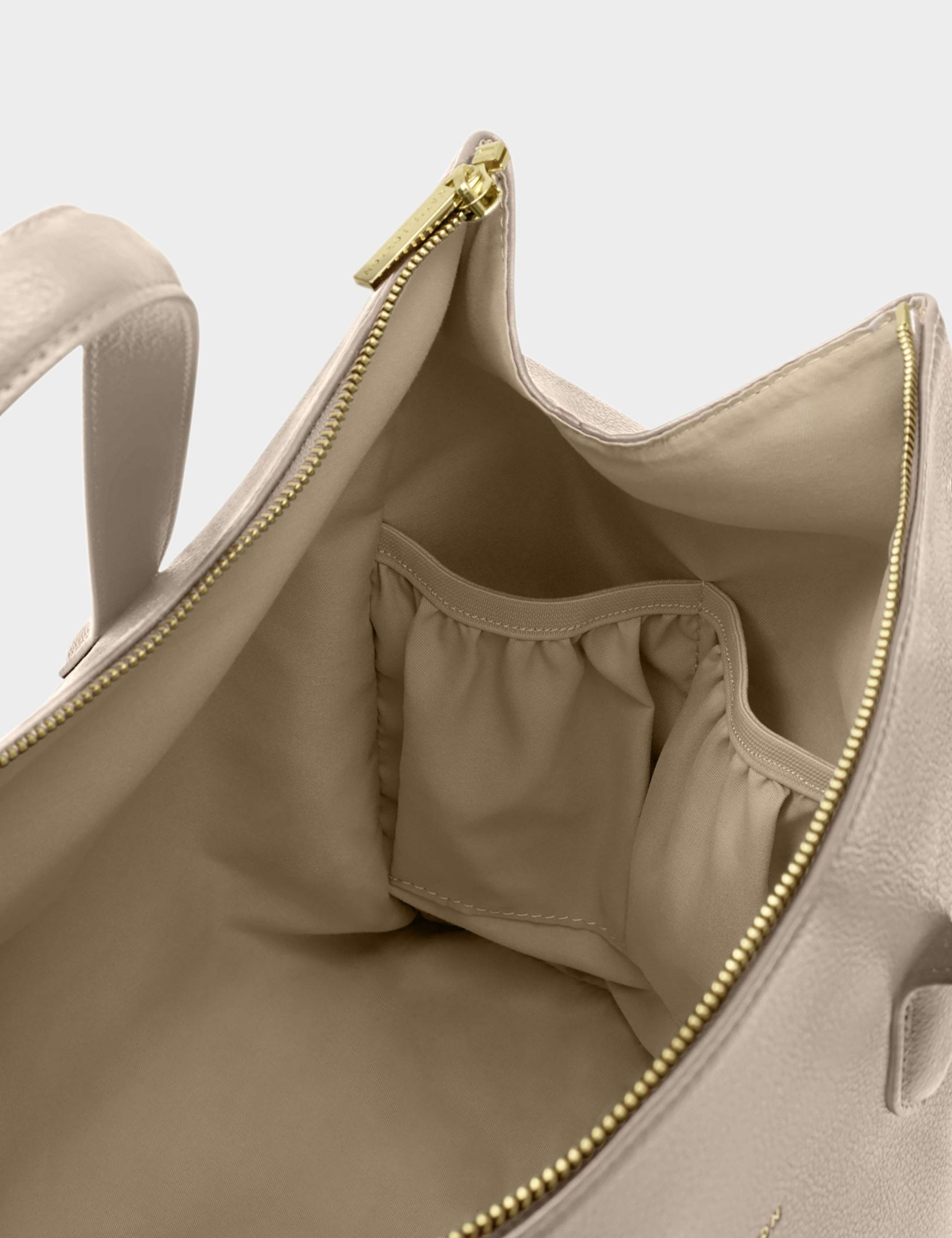 Faux Leather Weekend Cabin Bag 5 of 6