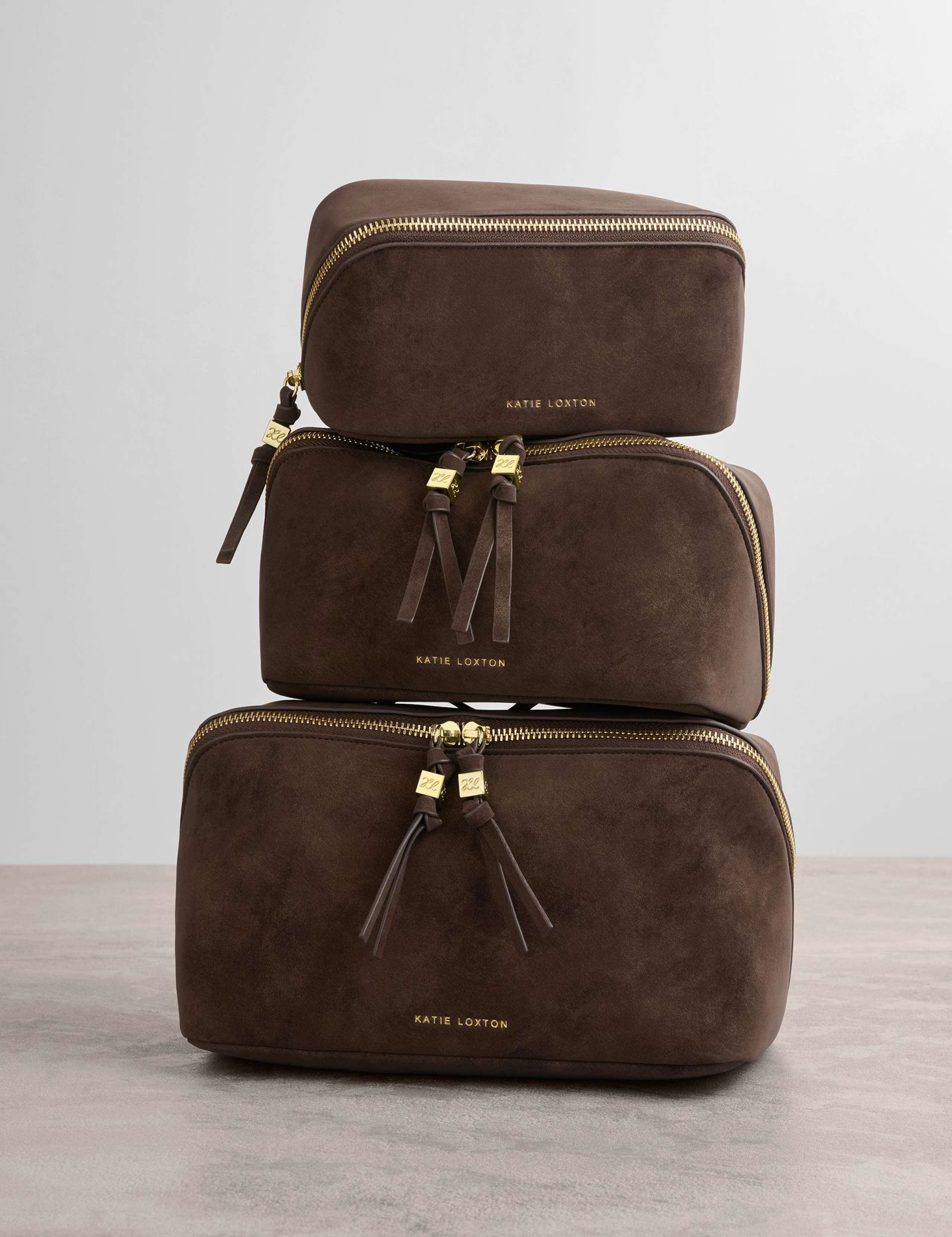 Personalised Large Toiletry Bag 3 of 6