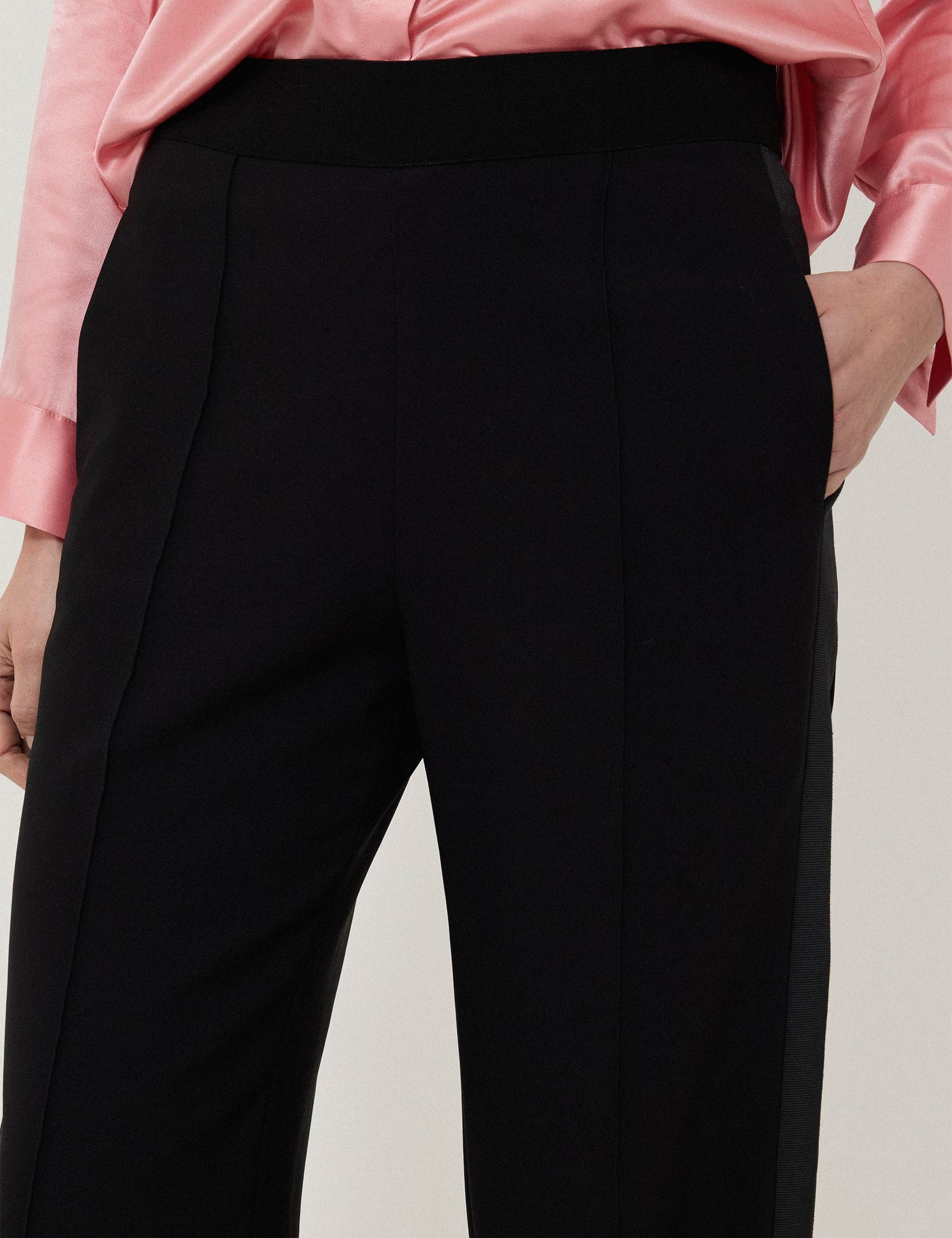 Crepe Split Hem Relaxed Joggers 4 of 6