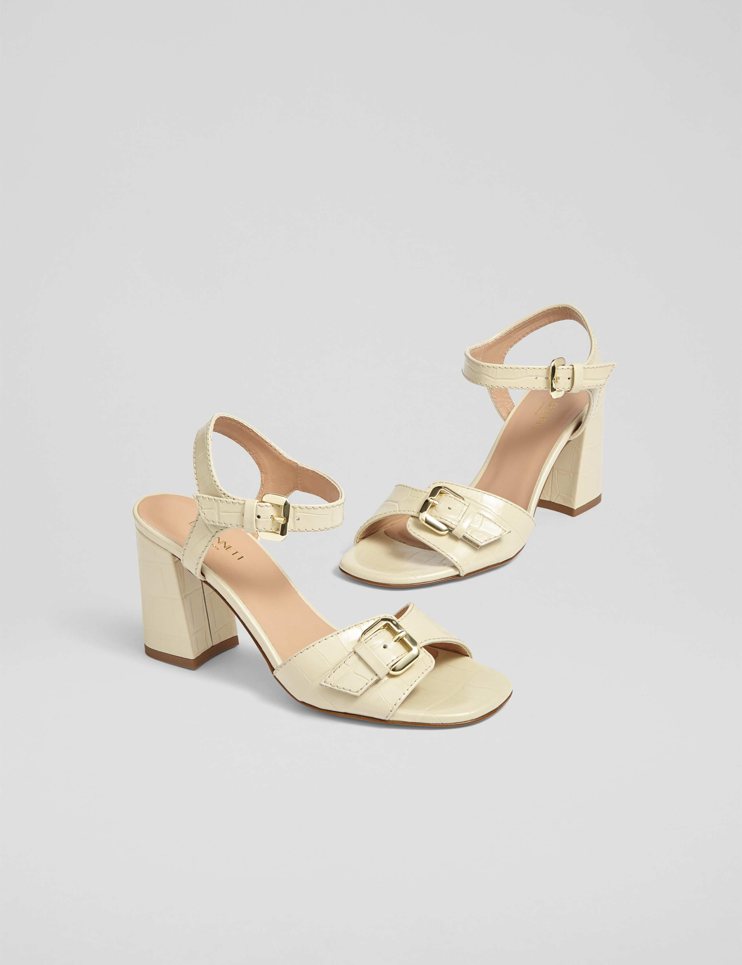Leather Buckle Block Heel Sandals 3 of 4