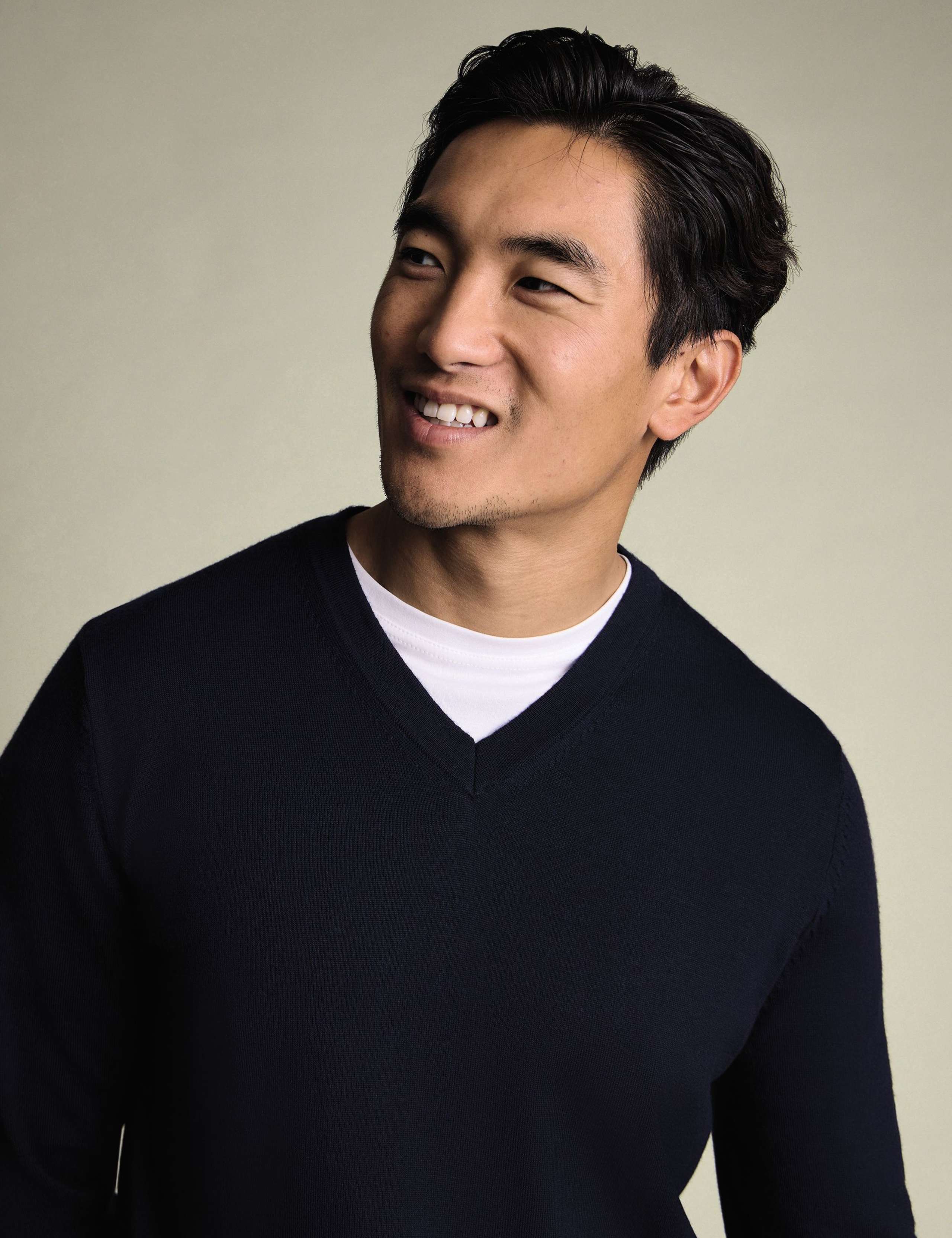 Pure Wool V-Neck Jumper 4 of 5