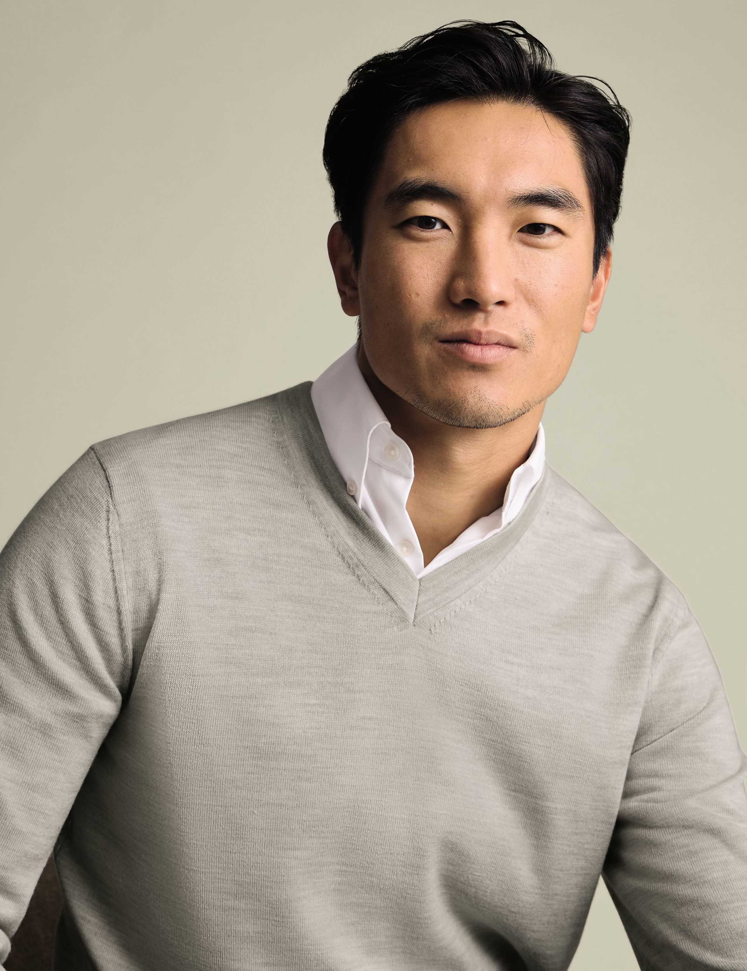 Pure Wool V-Neck Jumper 4 of 5