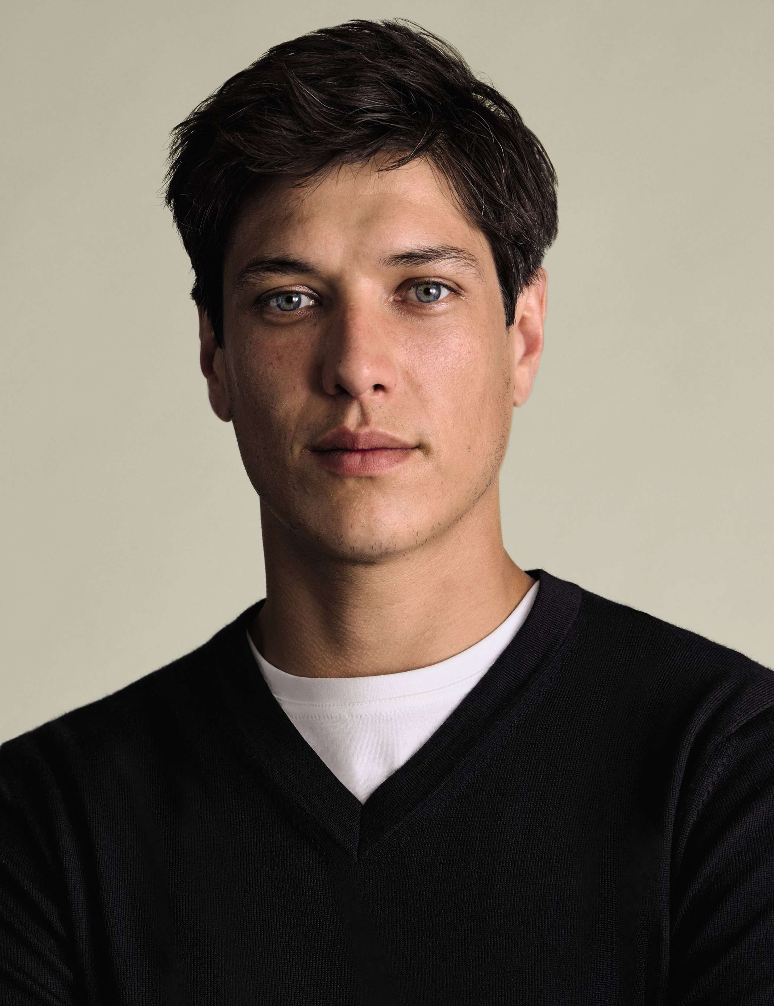 Pure Wool V-Neck Jumper 4 of 5