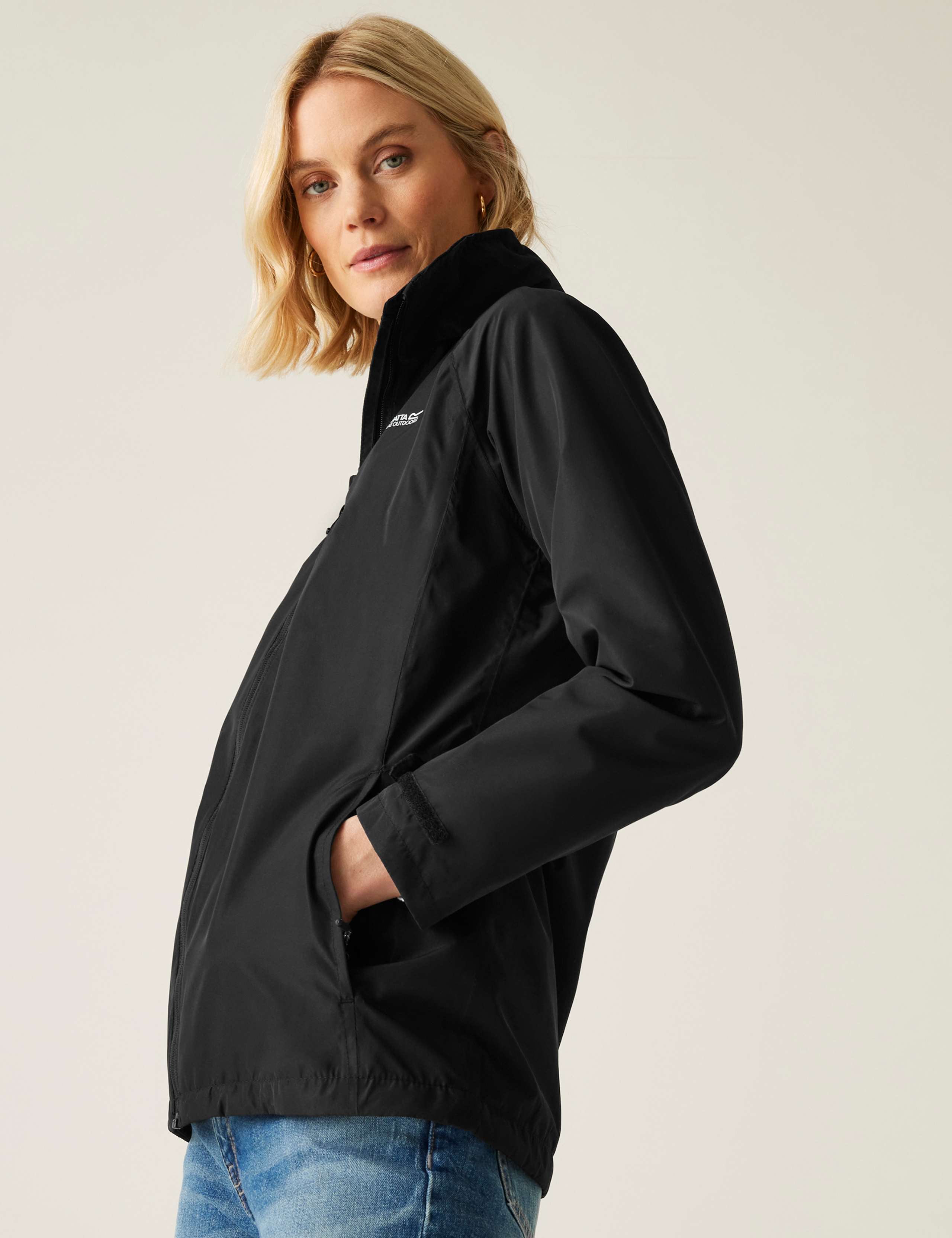 Daysha II Hooded Rain Jacket 7 of 9