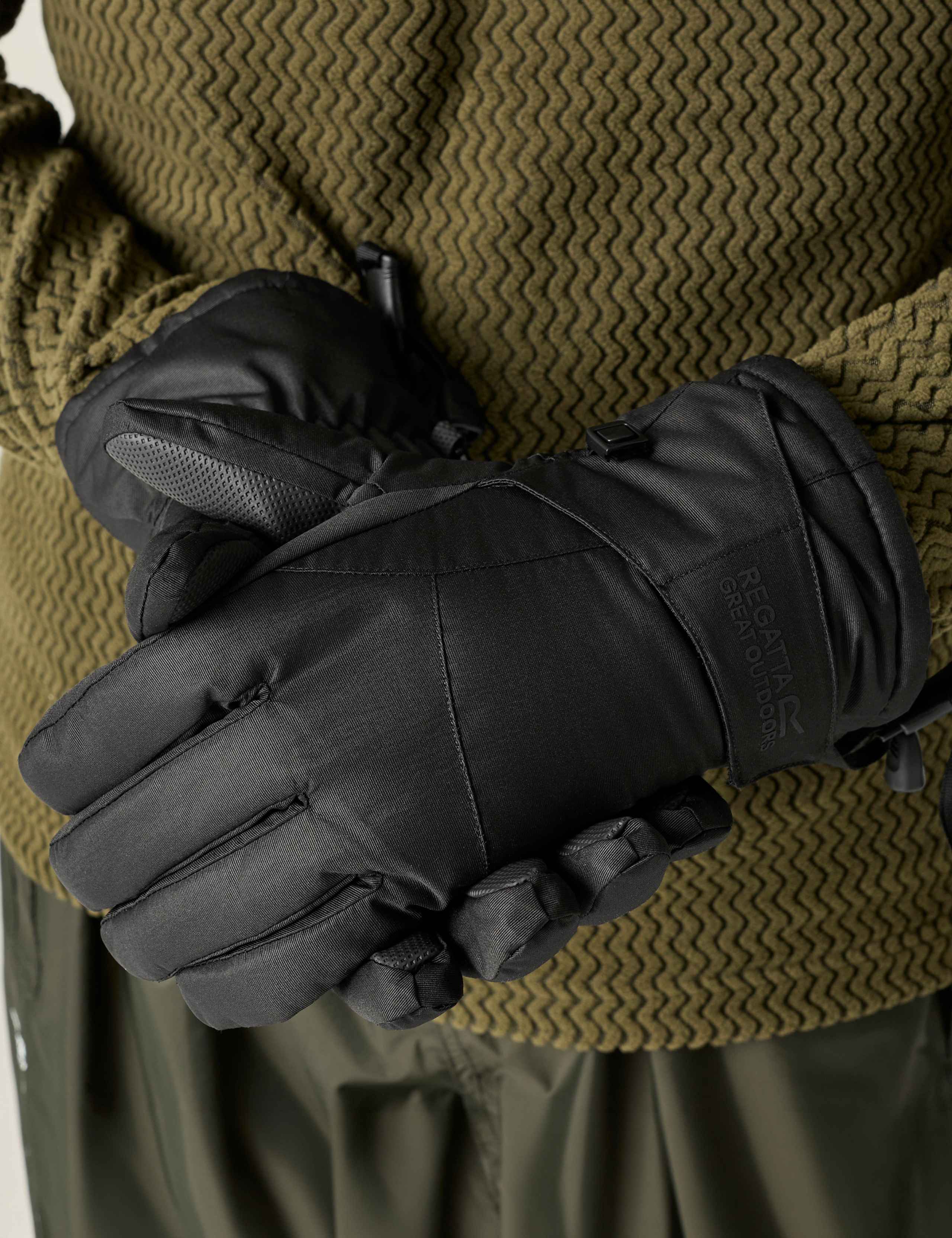 Transition III Waterproof Gloves 4 of 5
