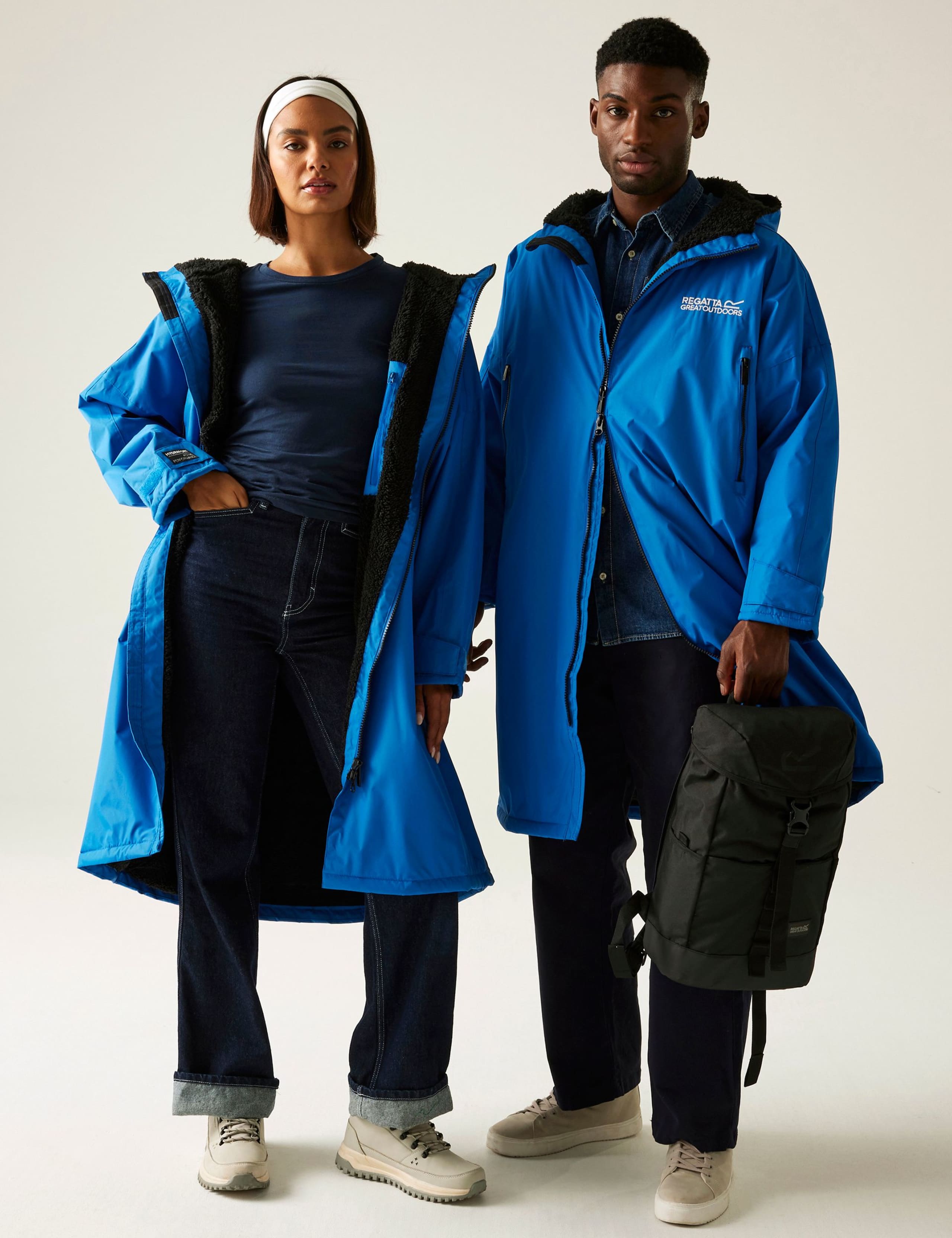 Waterproof Changing Robe 9 of 9