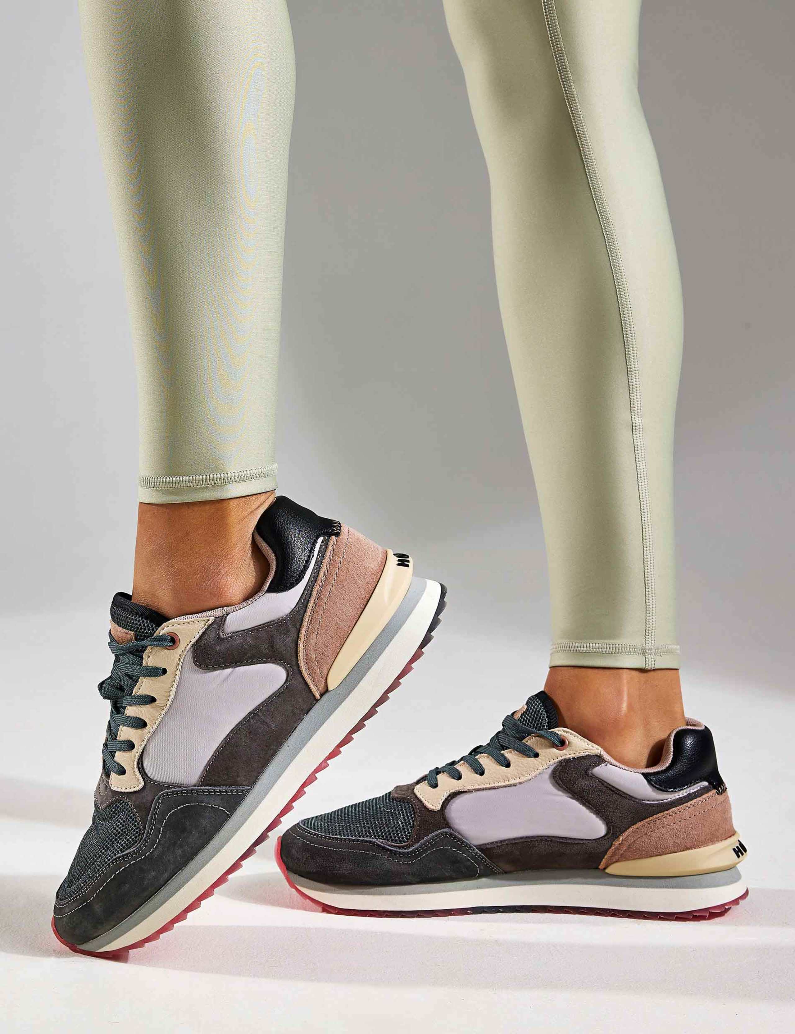 City Leather Trainers 4 of 7