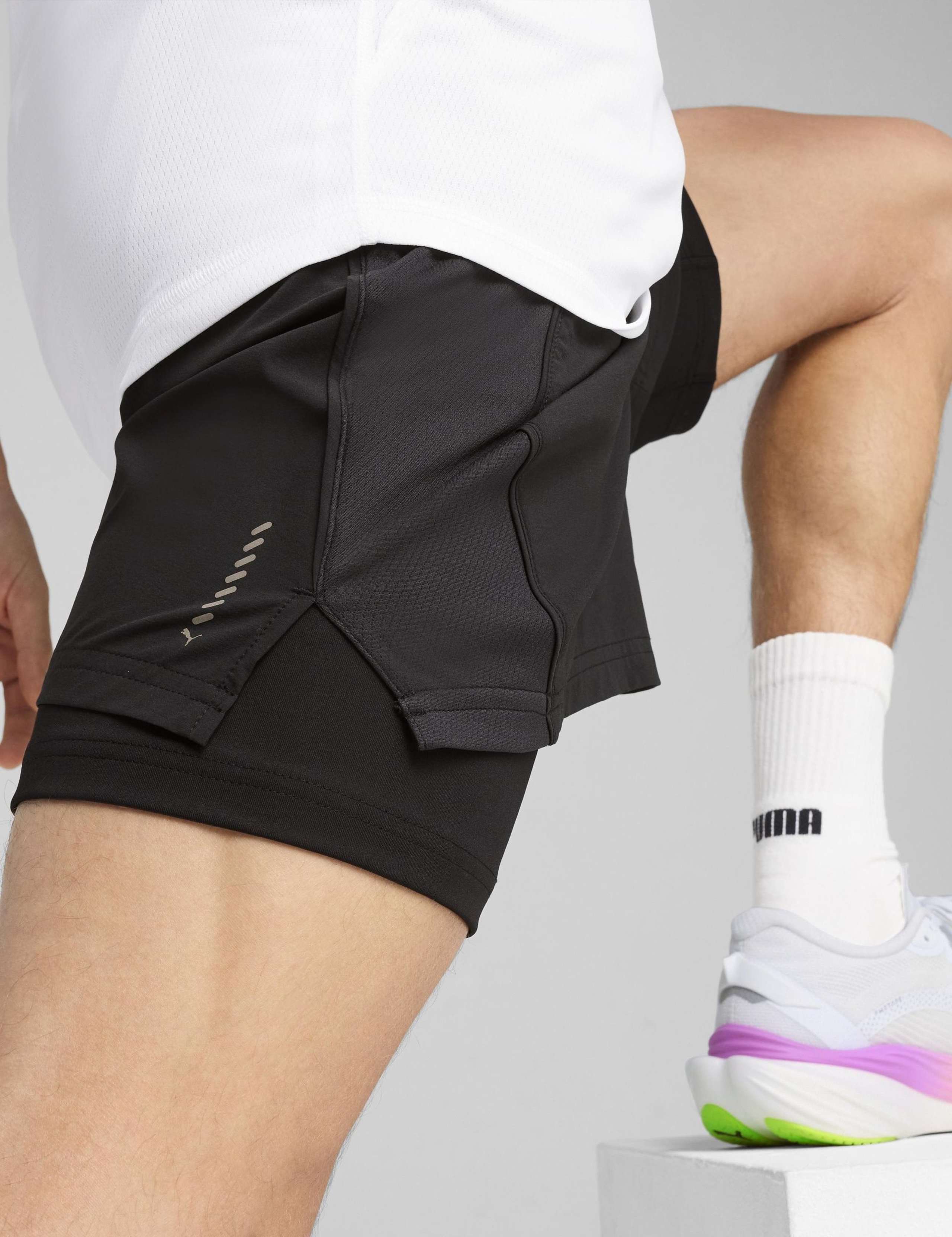 Run Velocity 2-in-1 Shorts 4 of 6