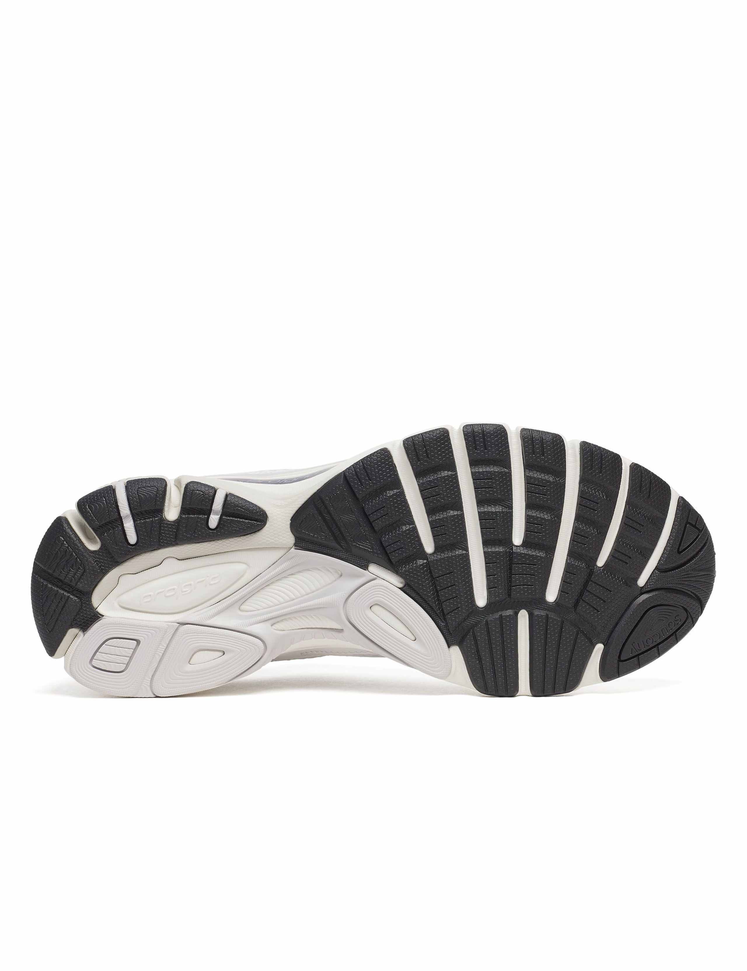 Guide 7 Running Trainers 3 of 6