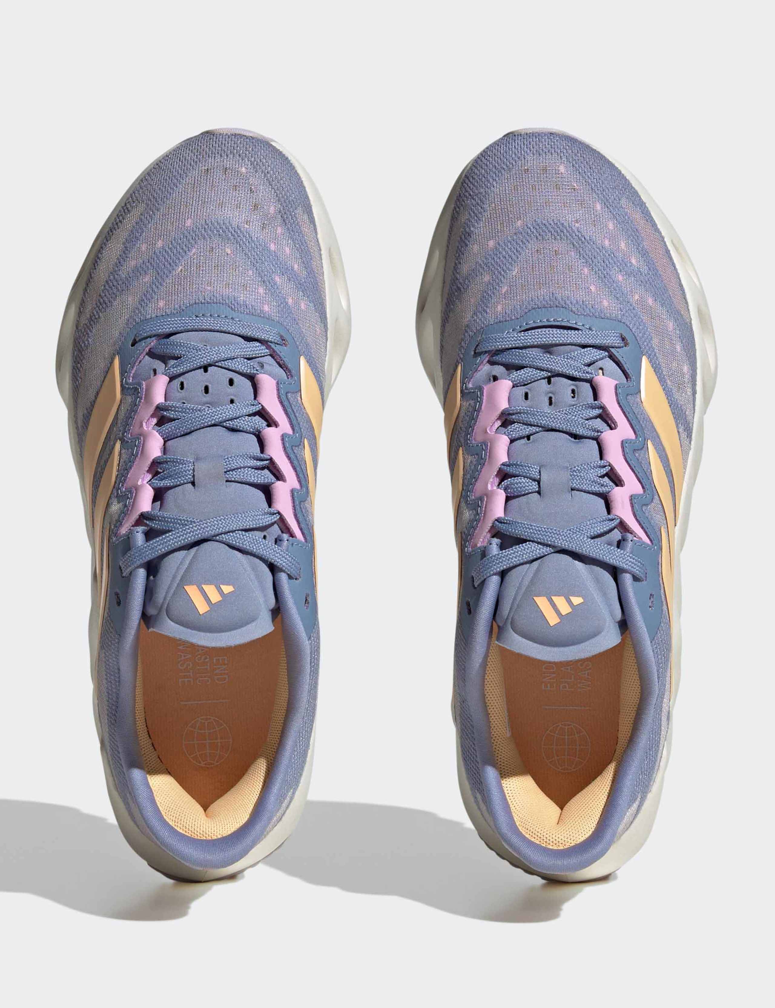 Switch Fwd Running Trainers 4 of 6