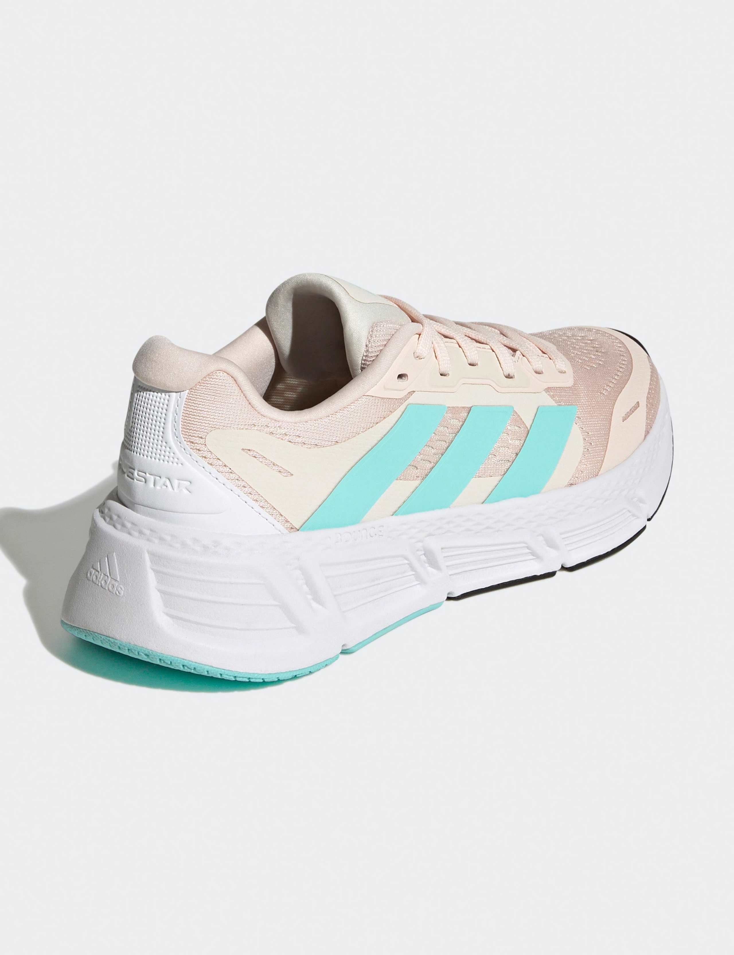 Questar 2 Bounce Running Trainers 2 of 6