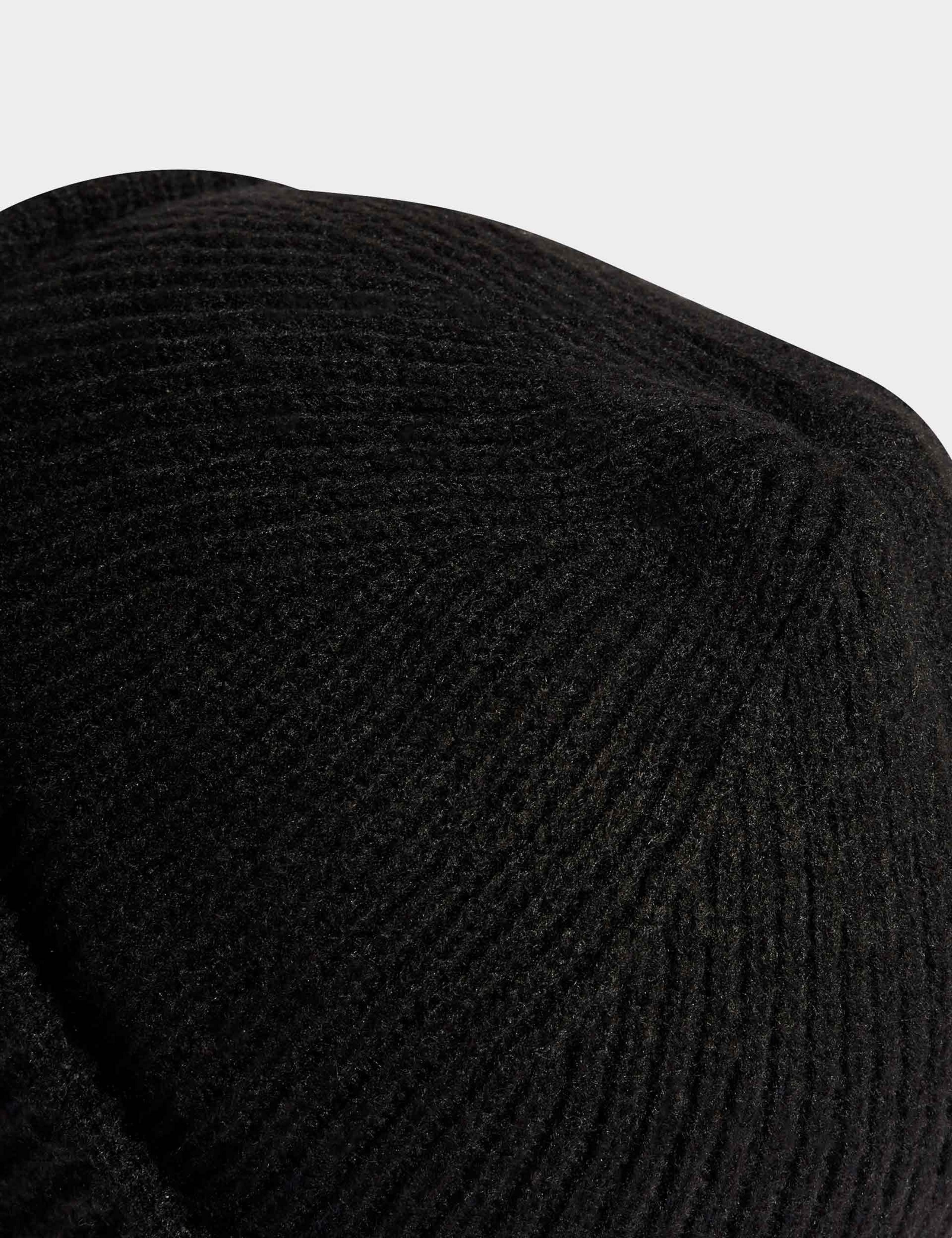 Wide Cuff Beanie Hat 4 of 4