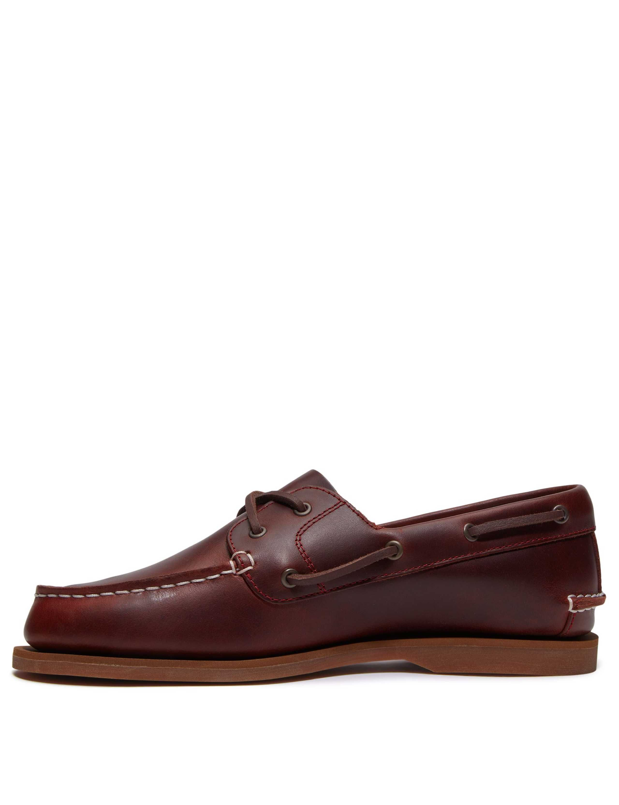 Classic 2-Eye Leather Boat Shoes 4 of 8