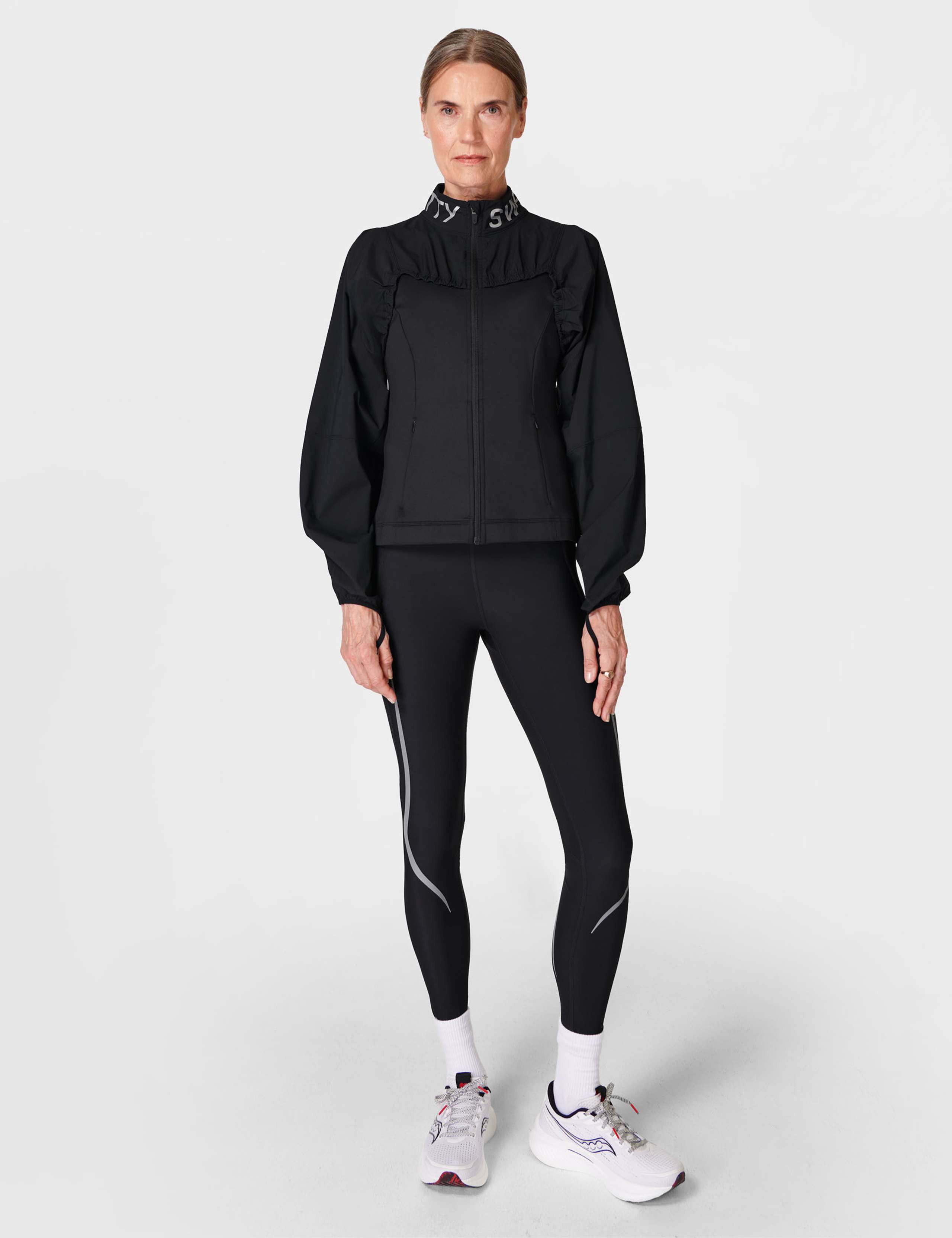 Therma Boost Lightweight Running Jacket 2 of 4