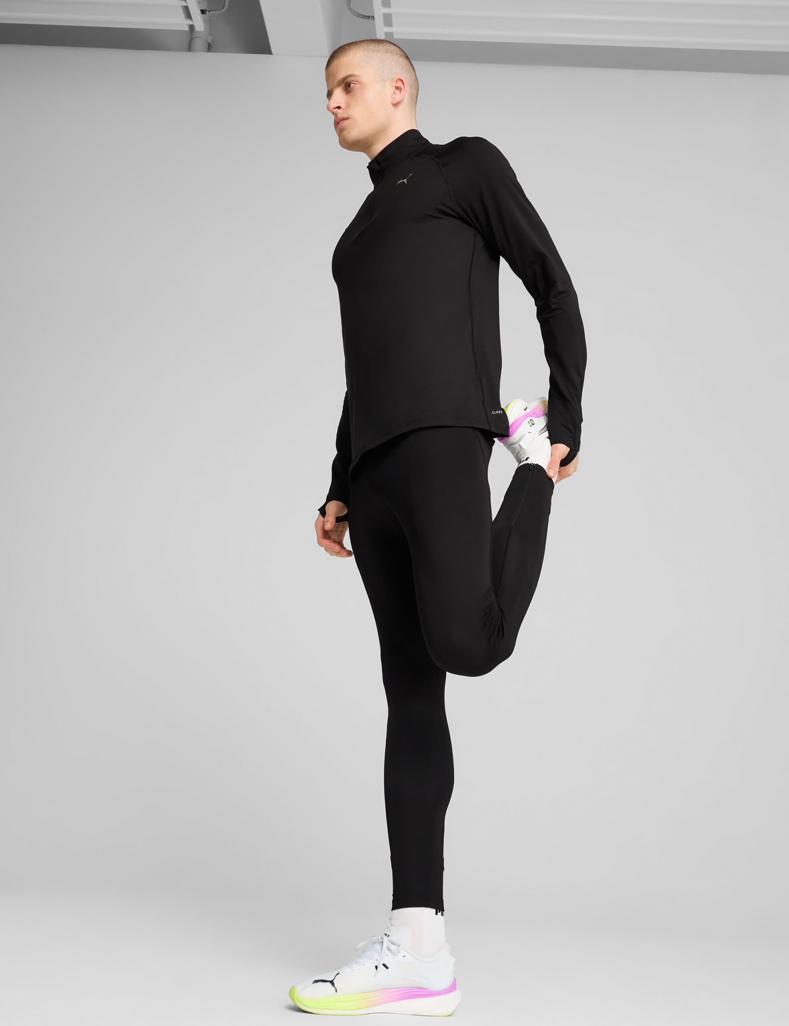 Run Velocity Cloudspun Half Zip Training Top 3 of 6