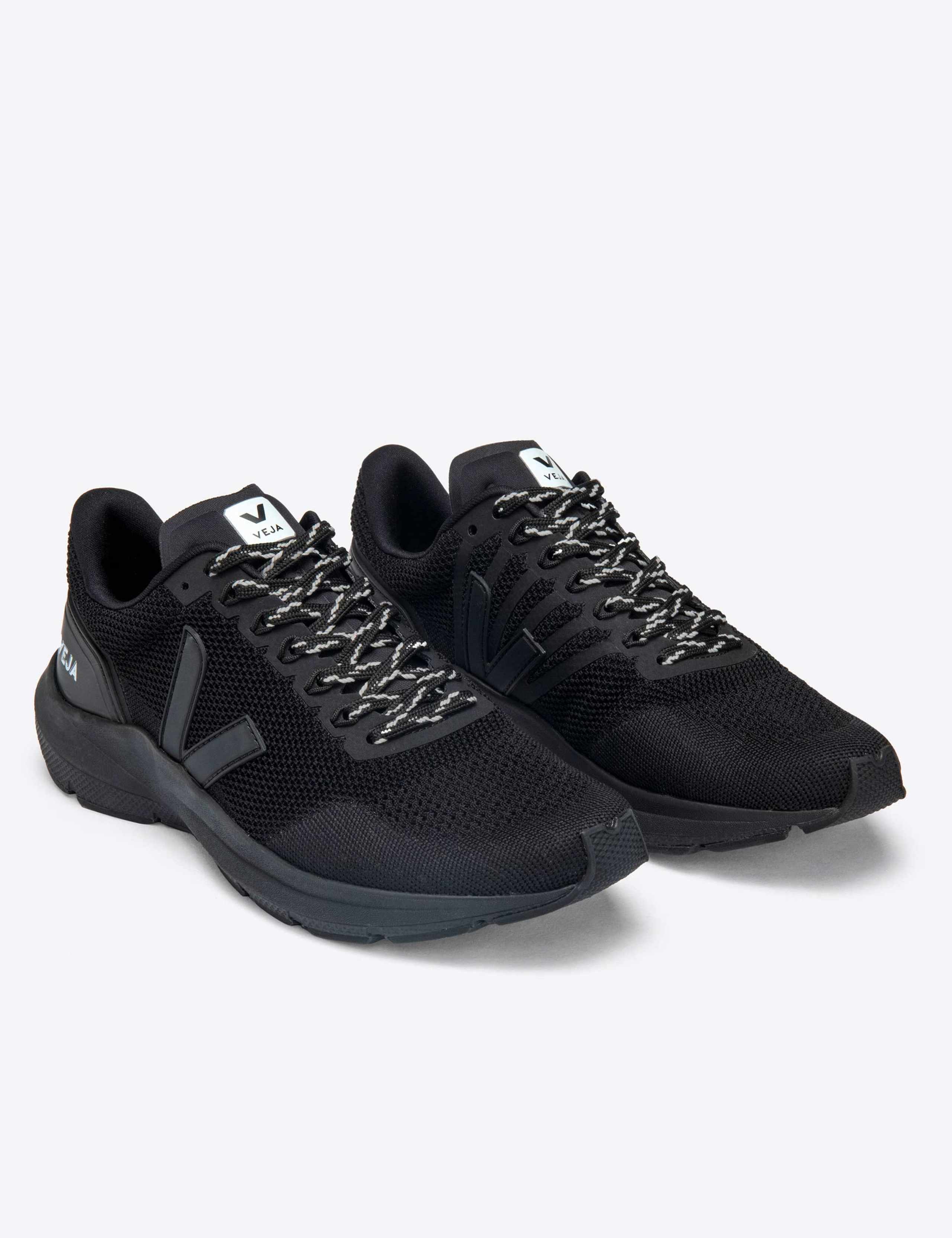 Marlin Trainers 2 of 5