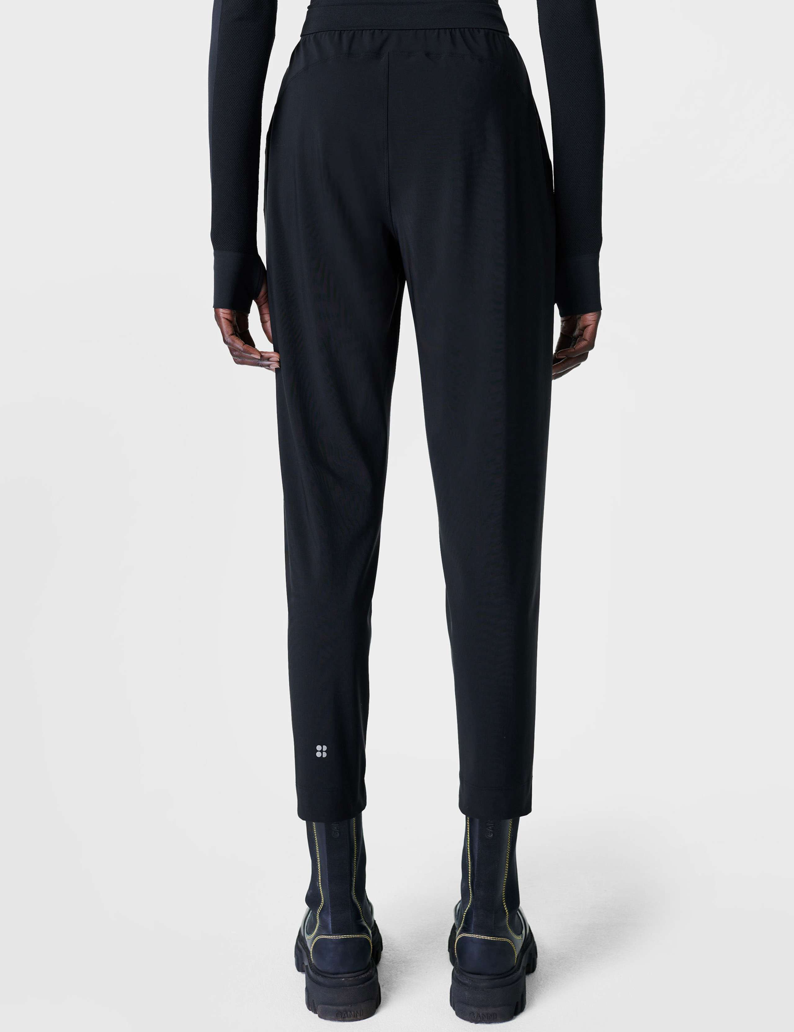 Explorer Tapered Ankle Grazer Joggers 4 of 4