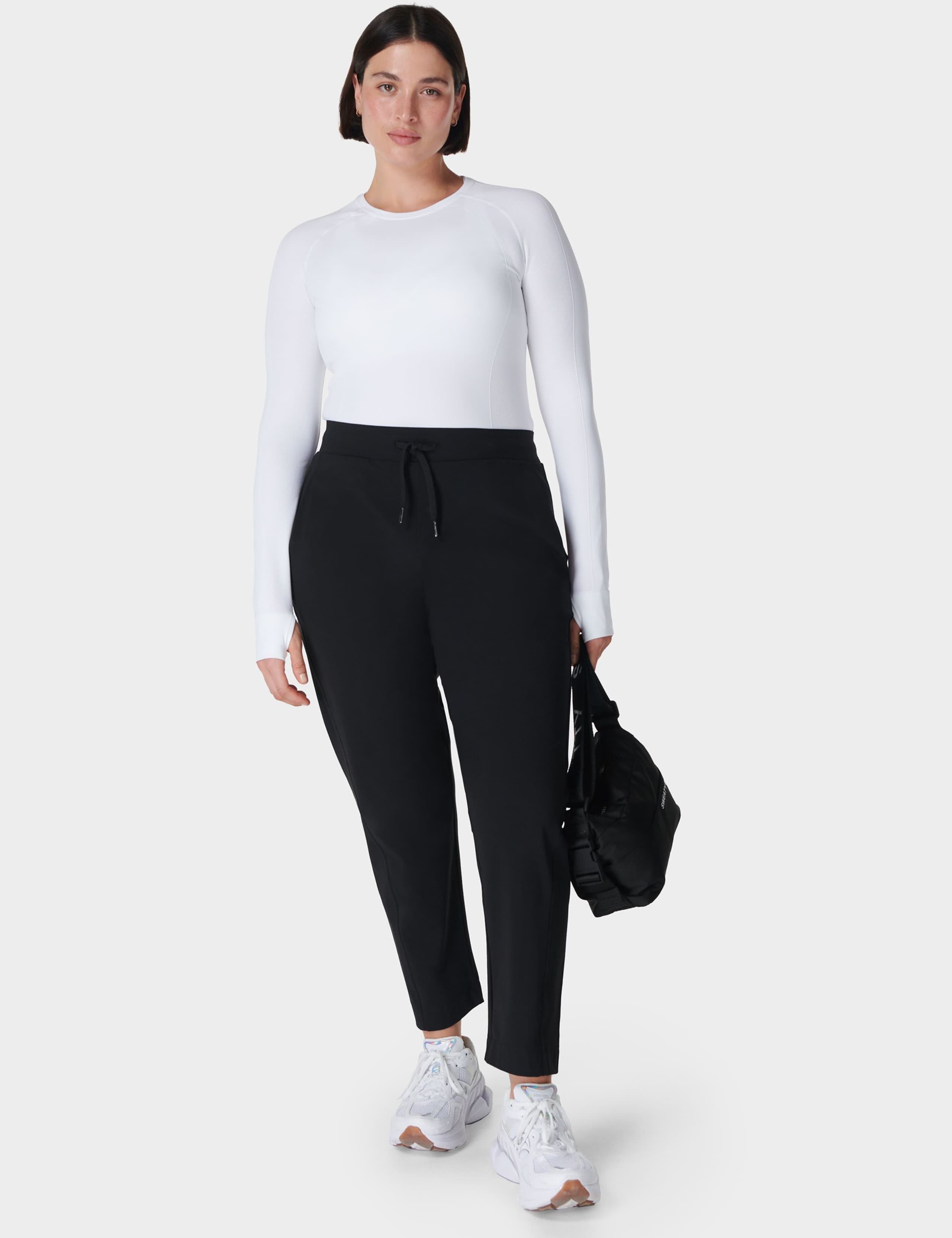 Explorer Tapered Ankle Grazer Joggers 4 of 7