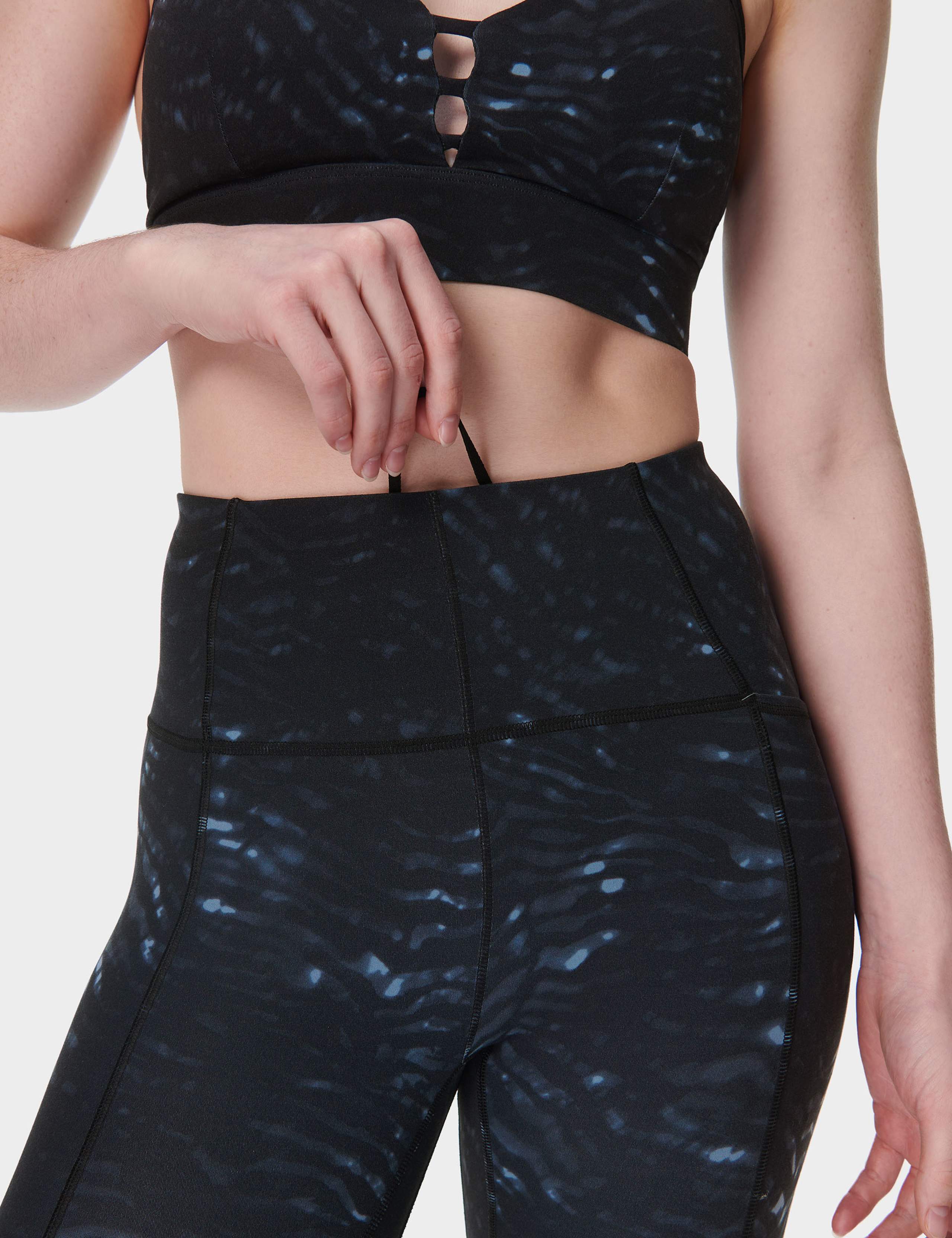 Soft Sculpt Printed 7/8 Leggings 7 of 8
