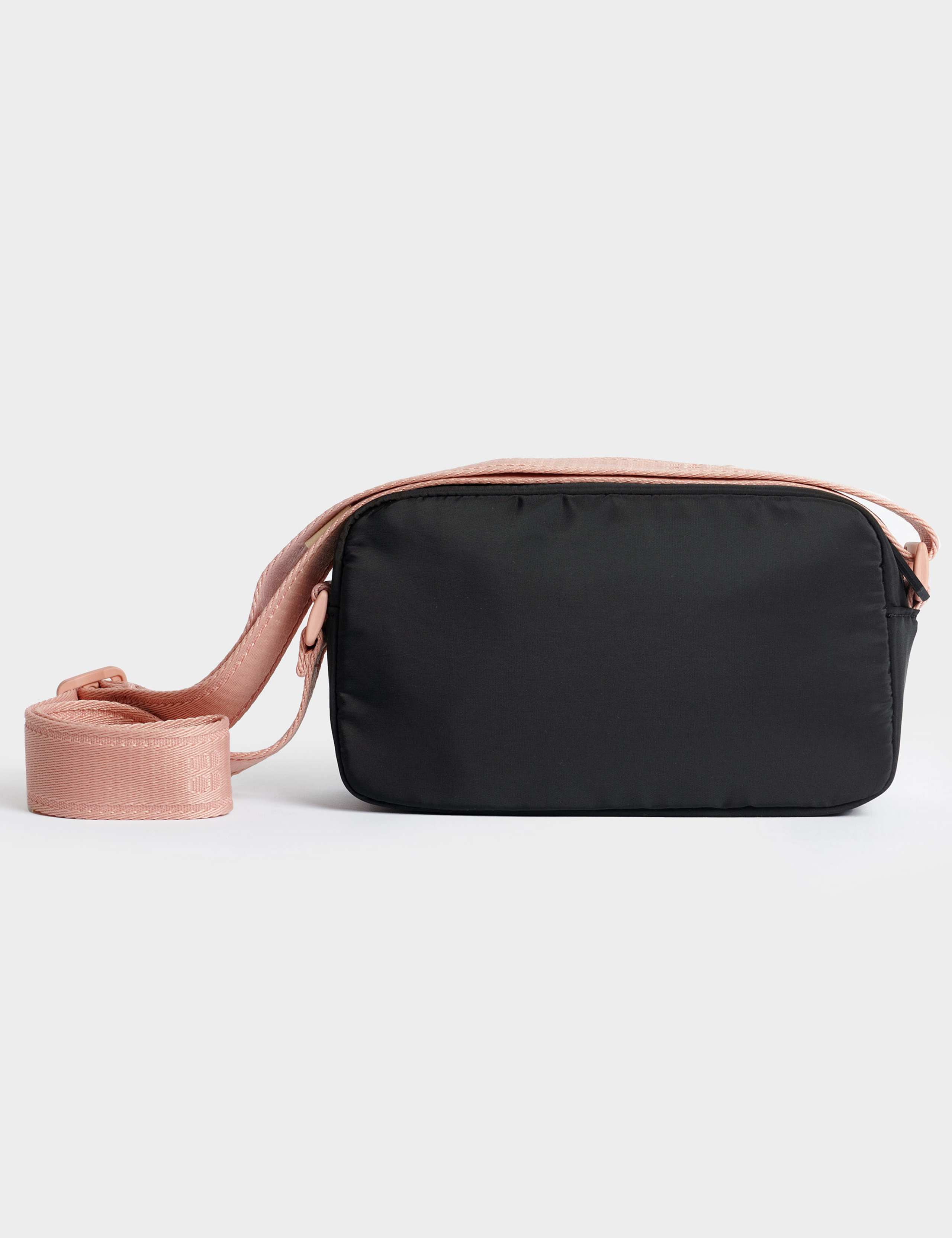 All Day Cross Body Bag 3 of 5