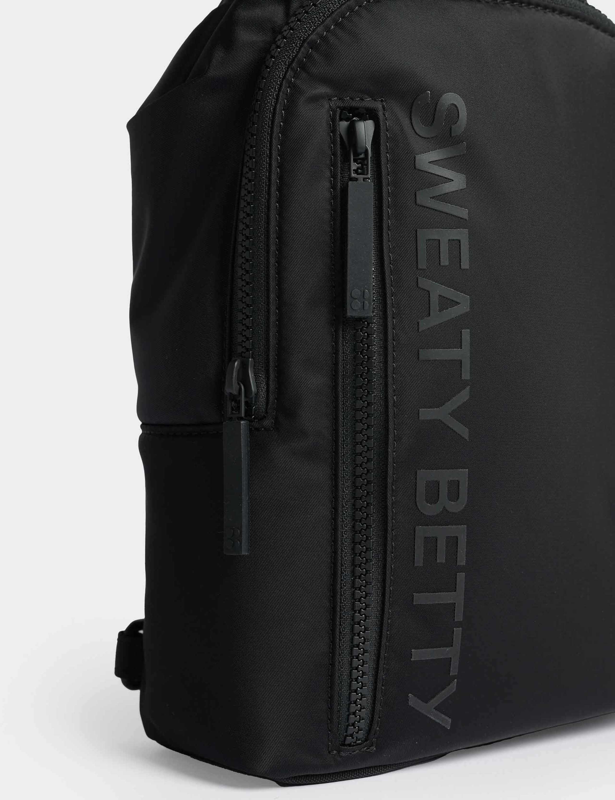 Motion Cross Body Bag 5 of 6