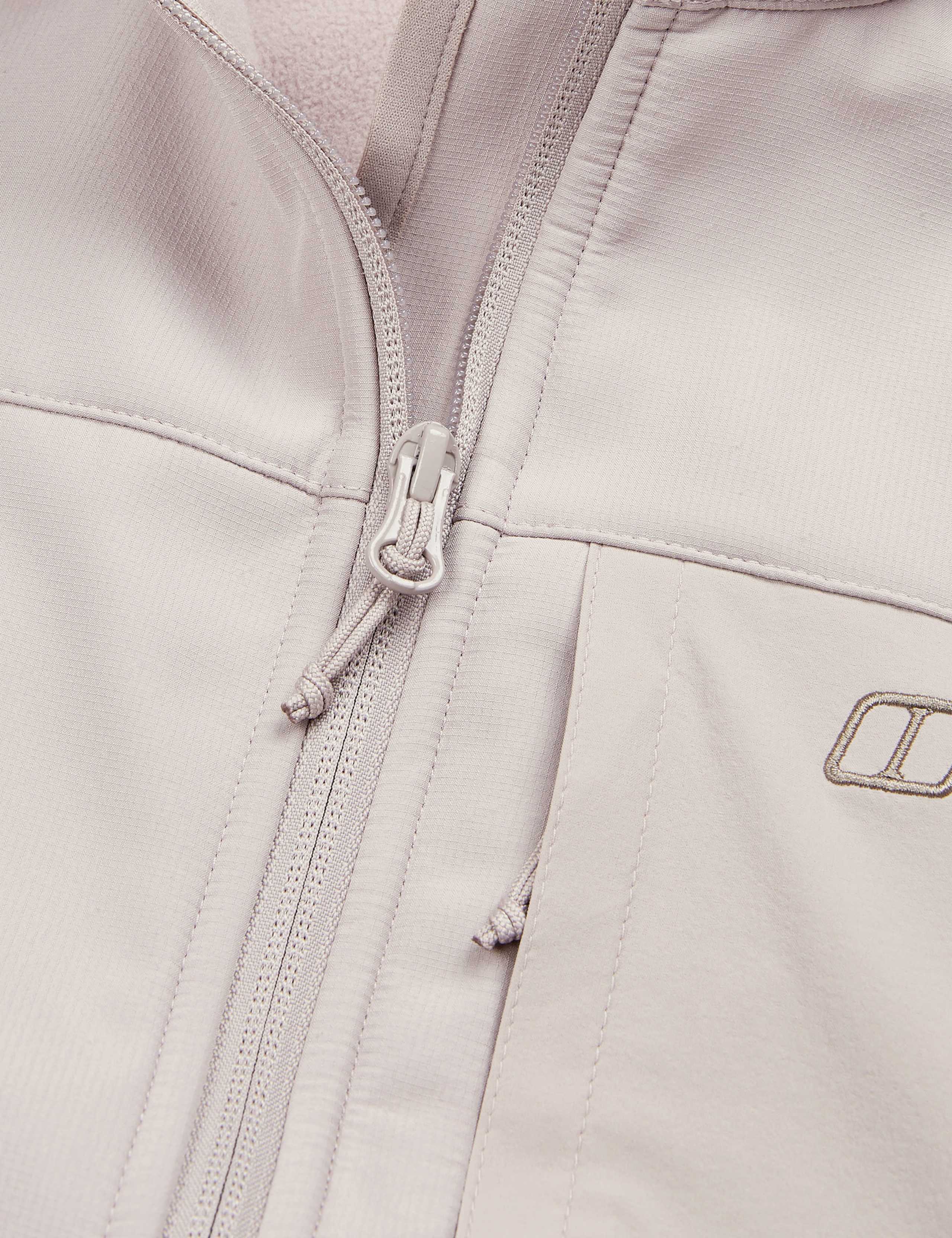 Ghlas 3.0 Water Resistant Softshell Jacket 9 of 12