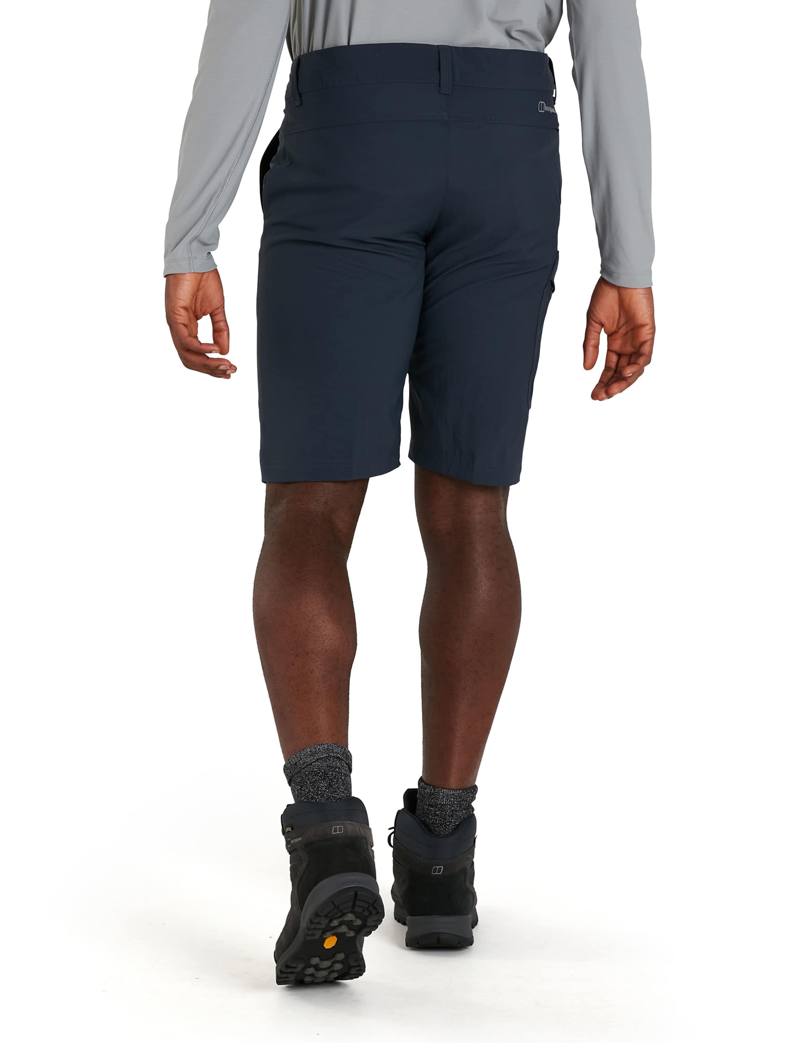 Navigator 2.0 Zip Pocket Active Shorts 3 of 9