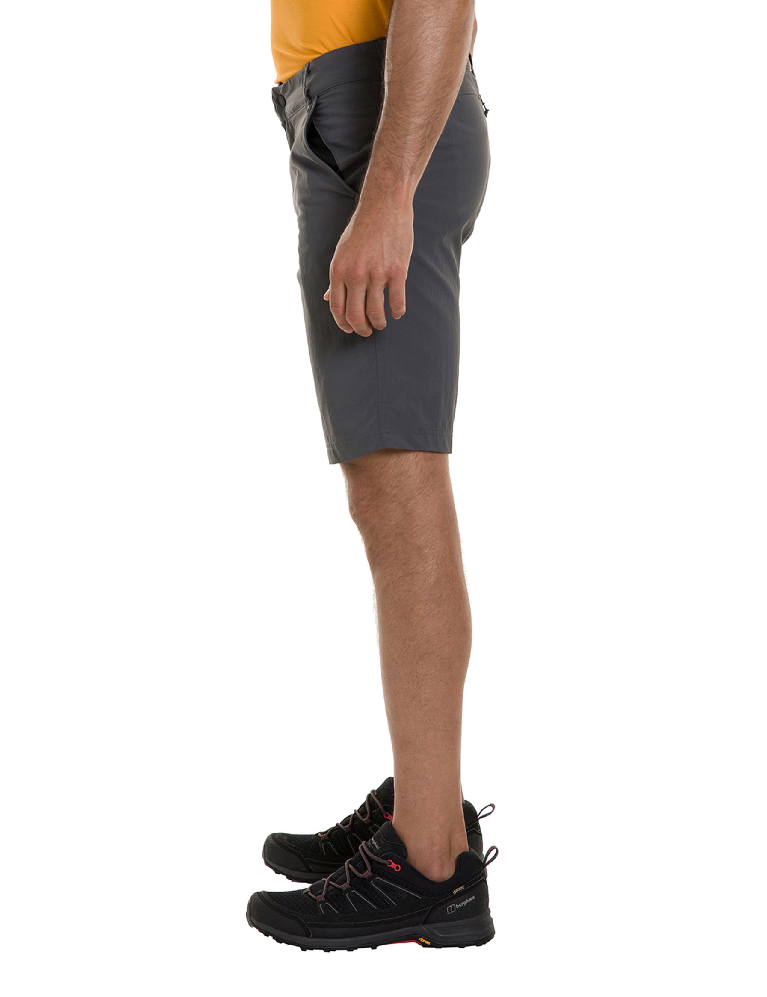 Navigator 2.0 Zip Pocket Active Shorts 3 of 9
