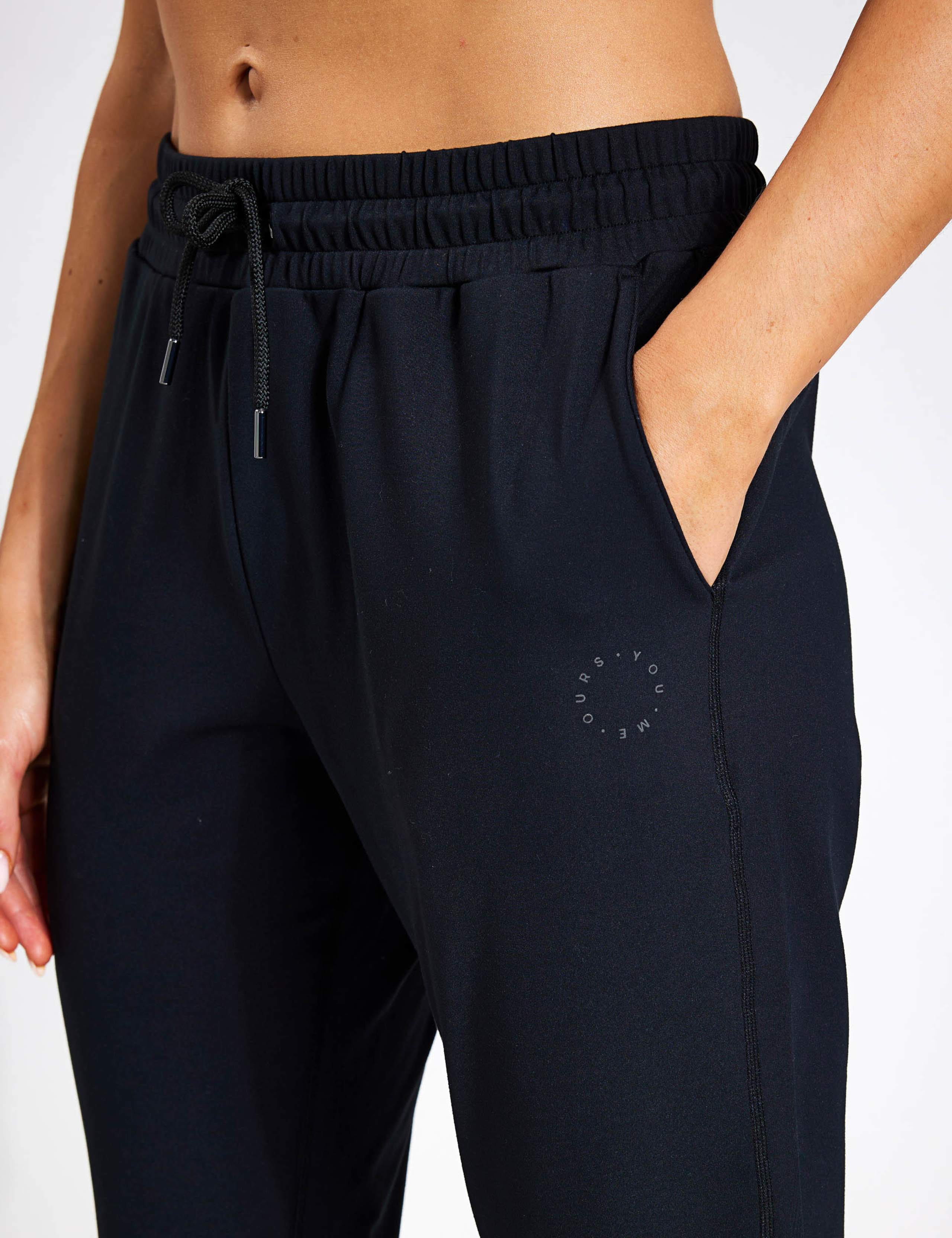 Off Duty Cuffed Ankle Grazer Joggers 3 of 4