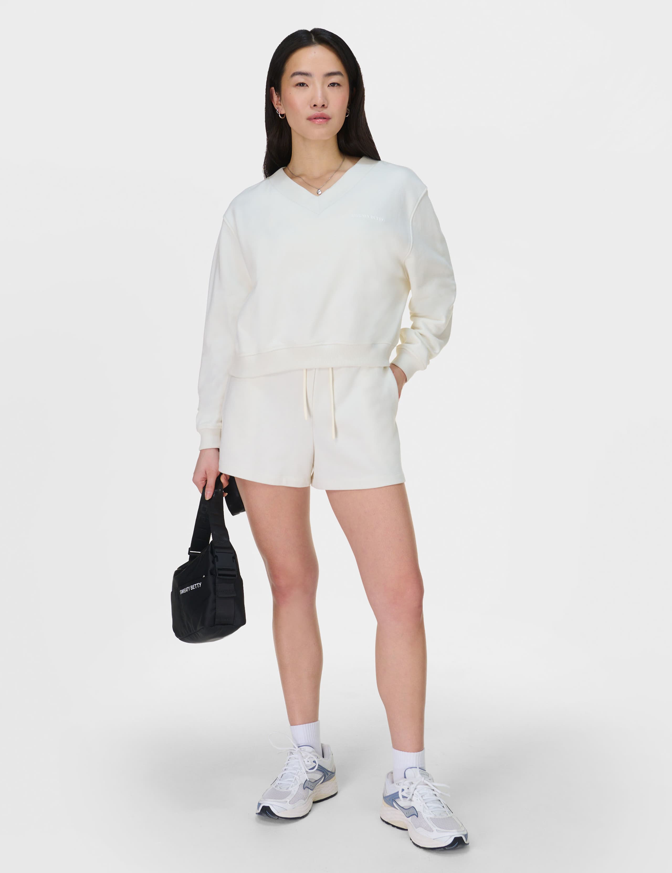 Revive Cotton Rich V-Neck Crop Sweatshirt 3 of 6
