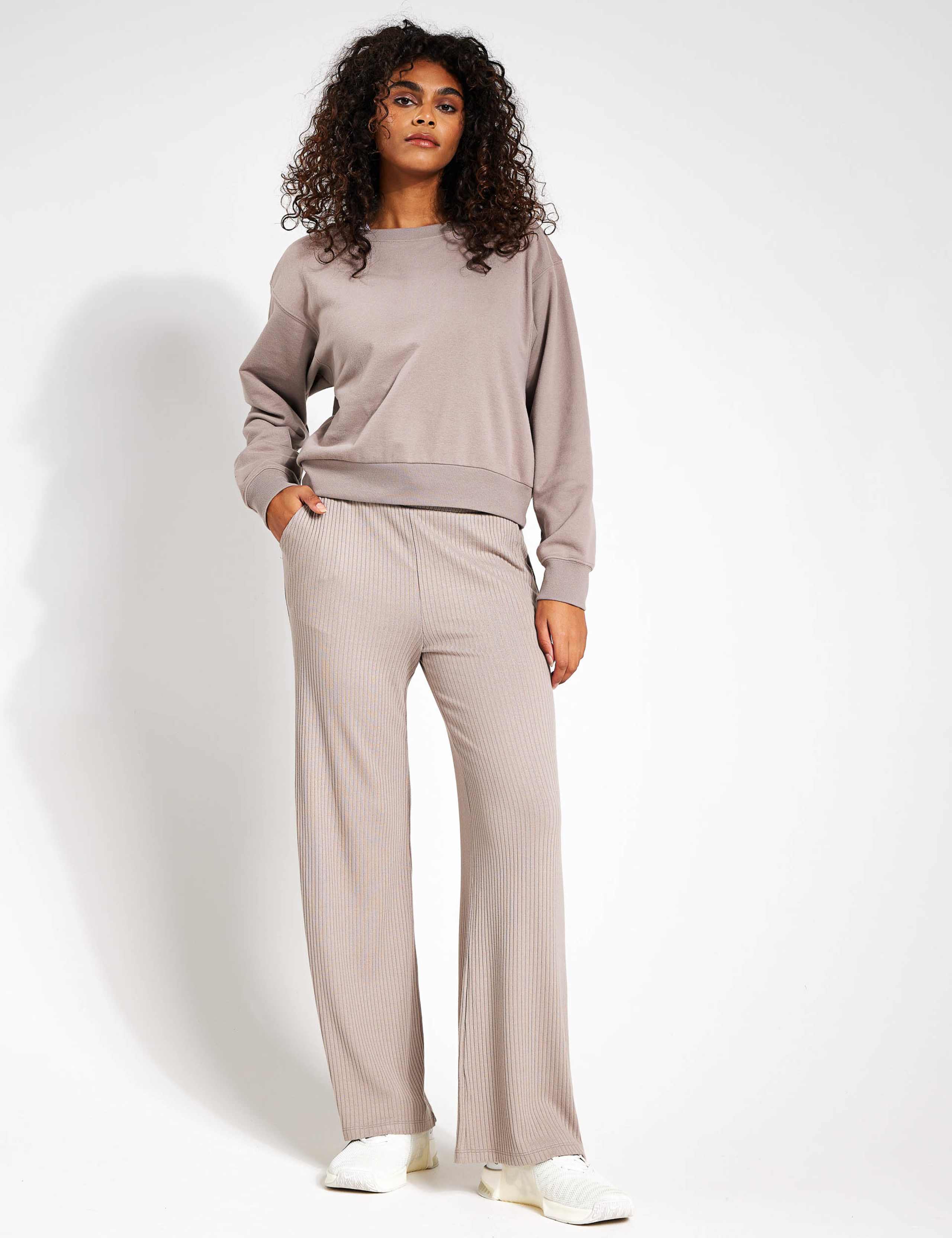 On The Go Cotton Rich Crew Neck Sweatshirt 2 of 4