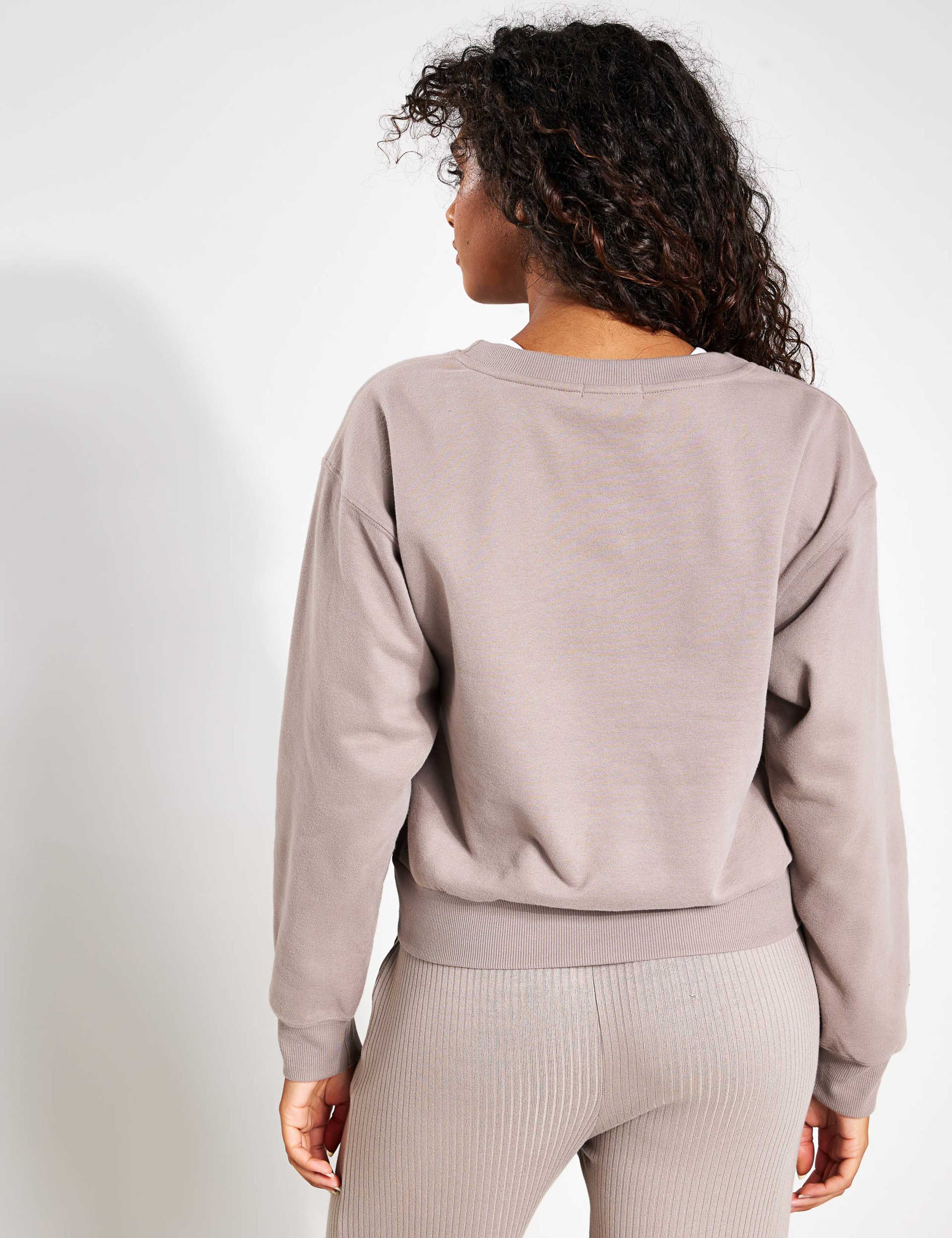 On The Go Cotton Rich Crew Neck Sweatshirt 3 of 4