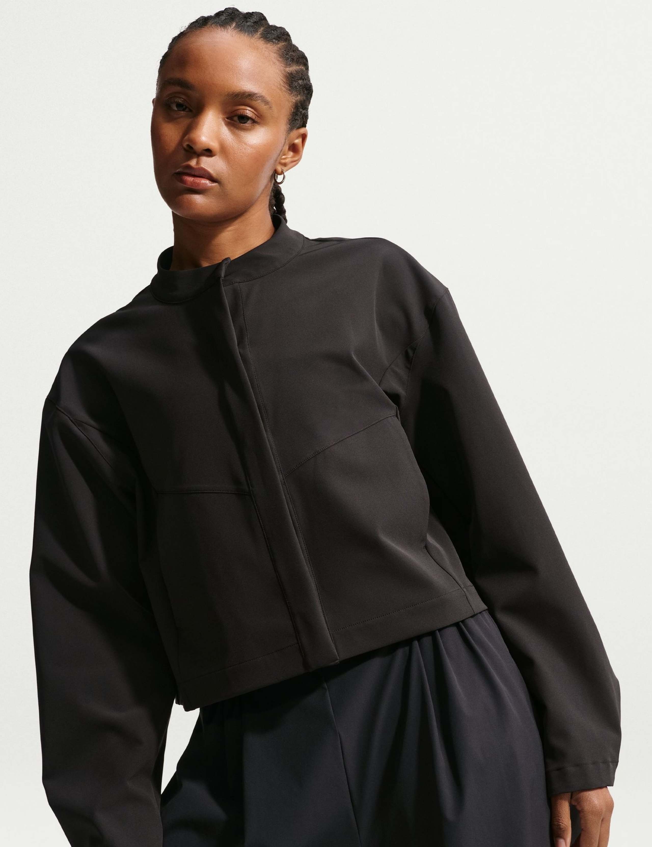 24.7 Perfect Stretch Dri-FIT Shorts 4 of 5