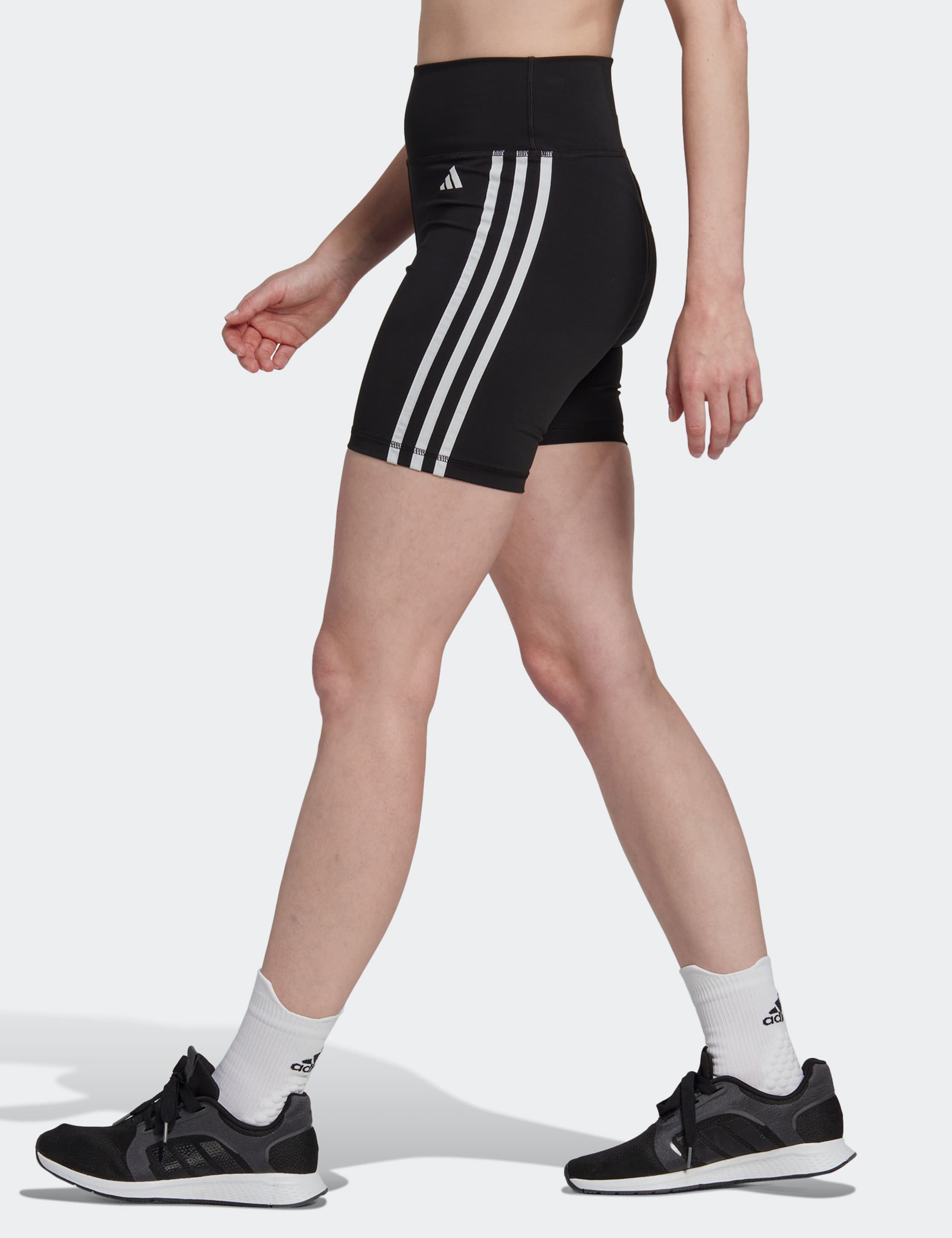 Train Essentials High Waisted Gym Shorts 4 of 6