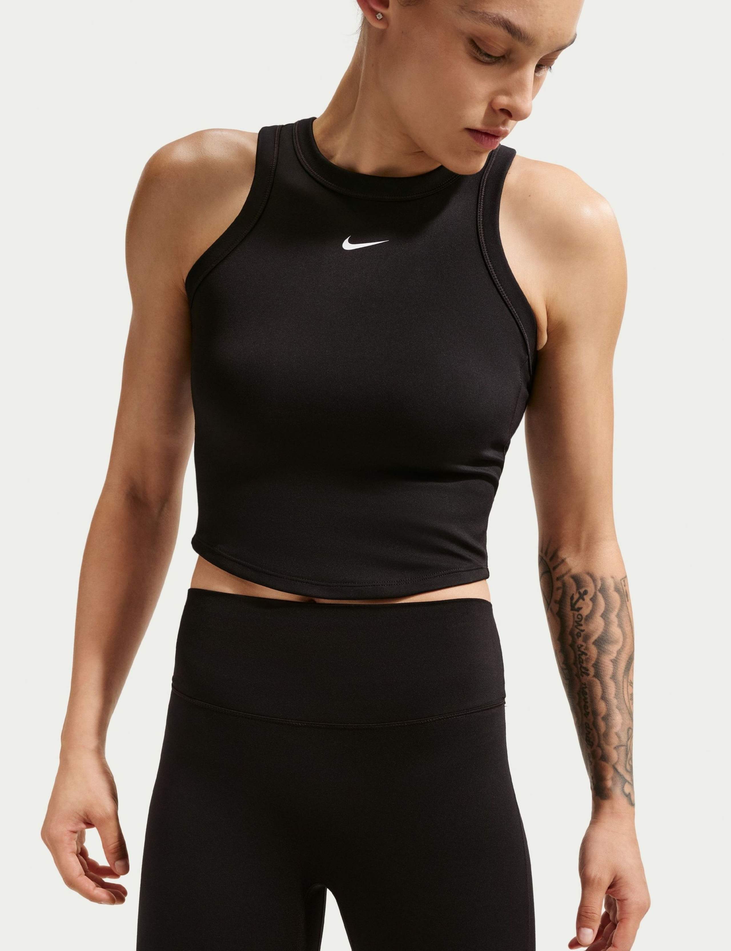 One High Waisted Shorts 3 of 7