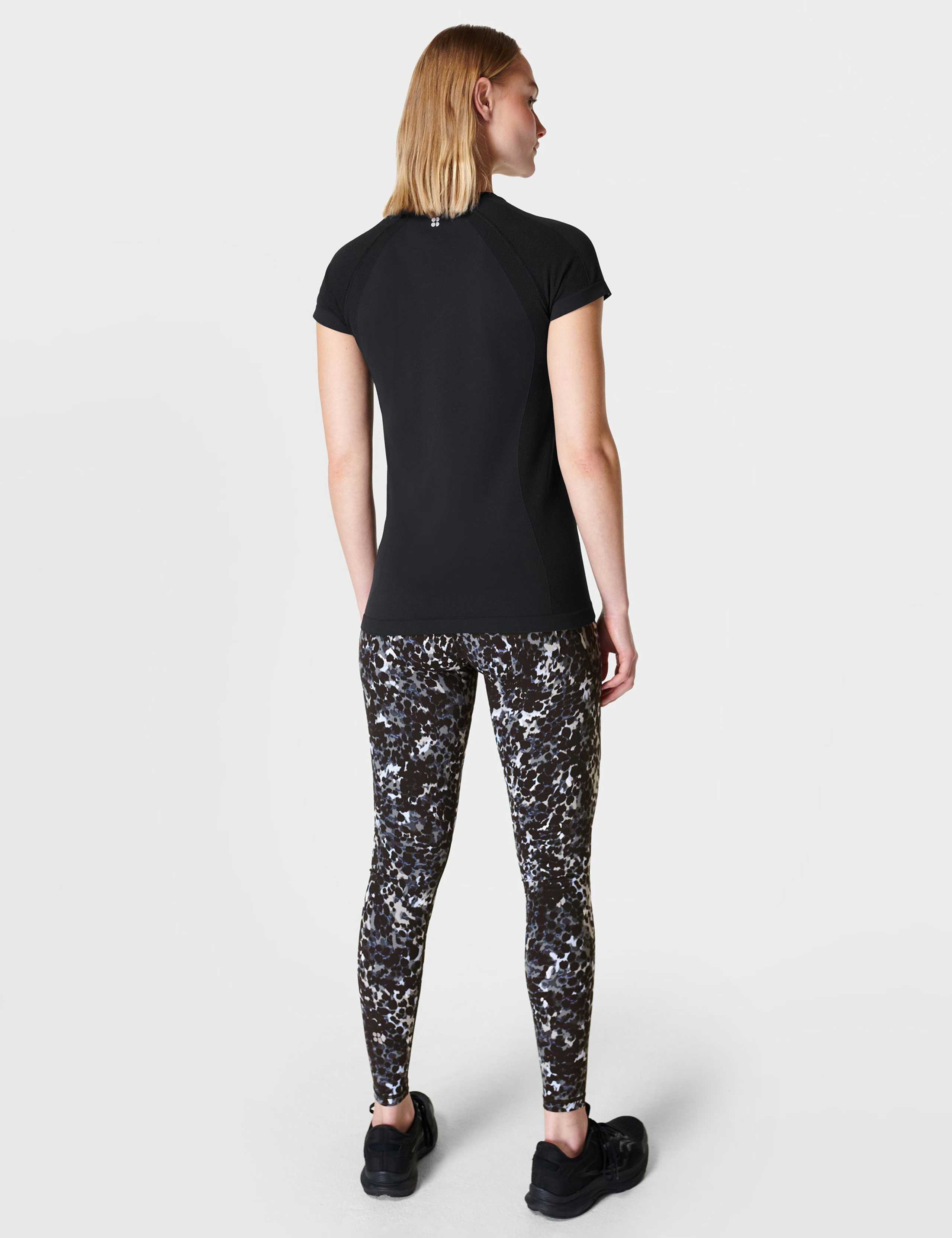 Athlete Seamless Fitted T-Shirt 4 of 4