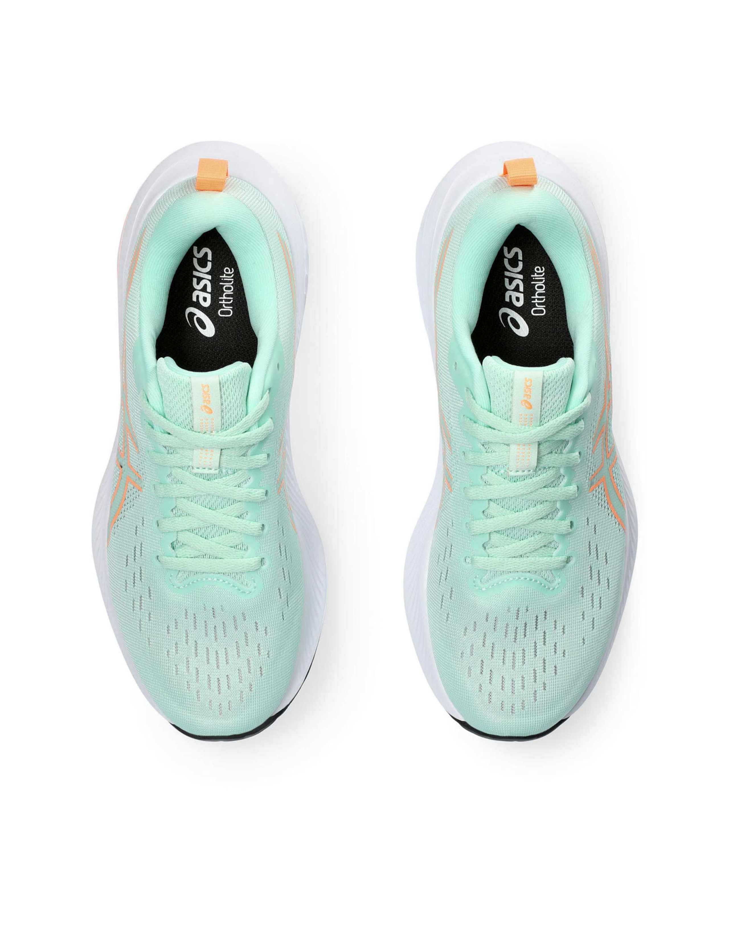 Gel-Excite 10 Lace Up Trainers 4 of 6