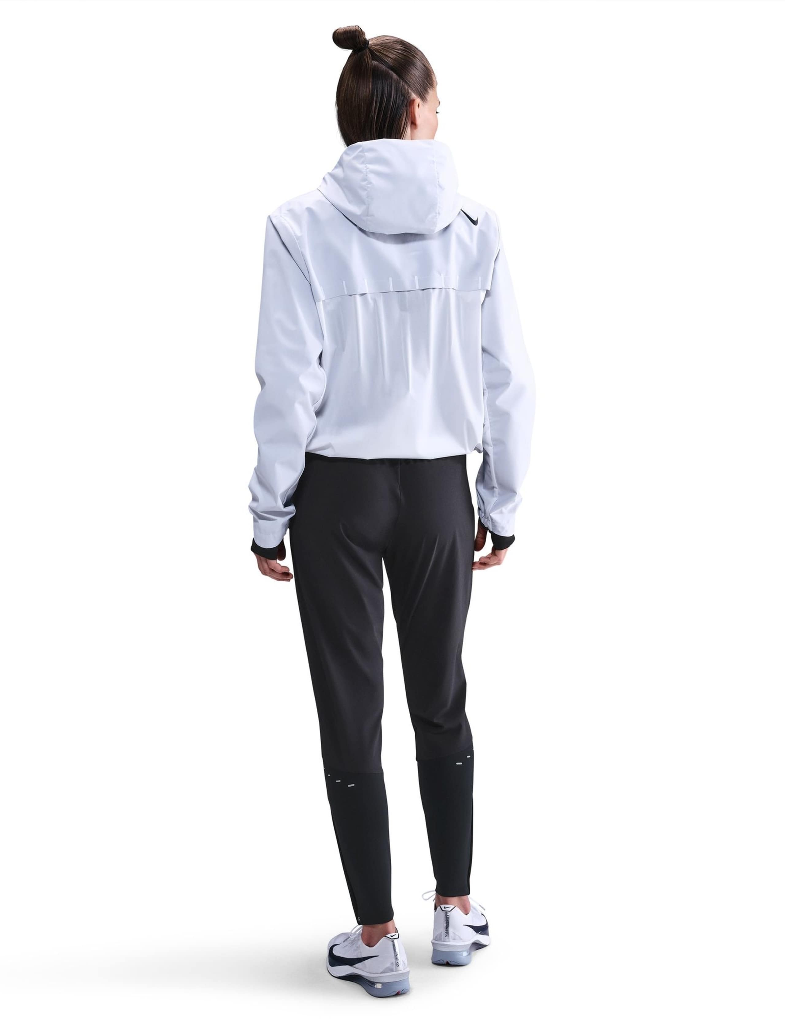 Swift Dri-FIT Mid-Rise Running Joggers 4 of 6