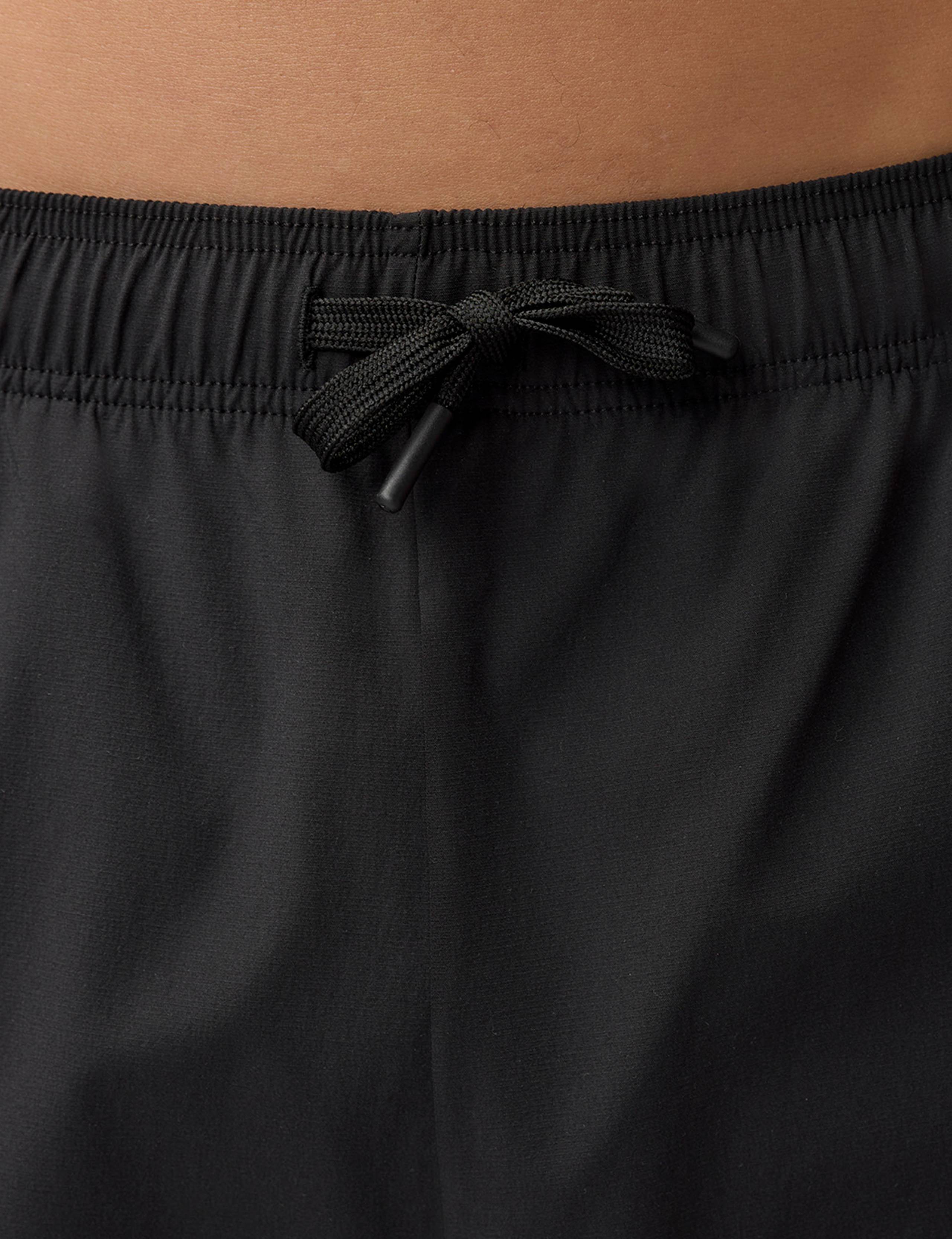 Lightweight Woven Joggers 4 of 6