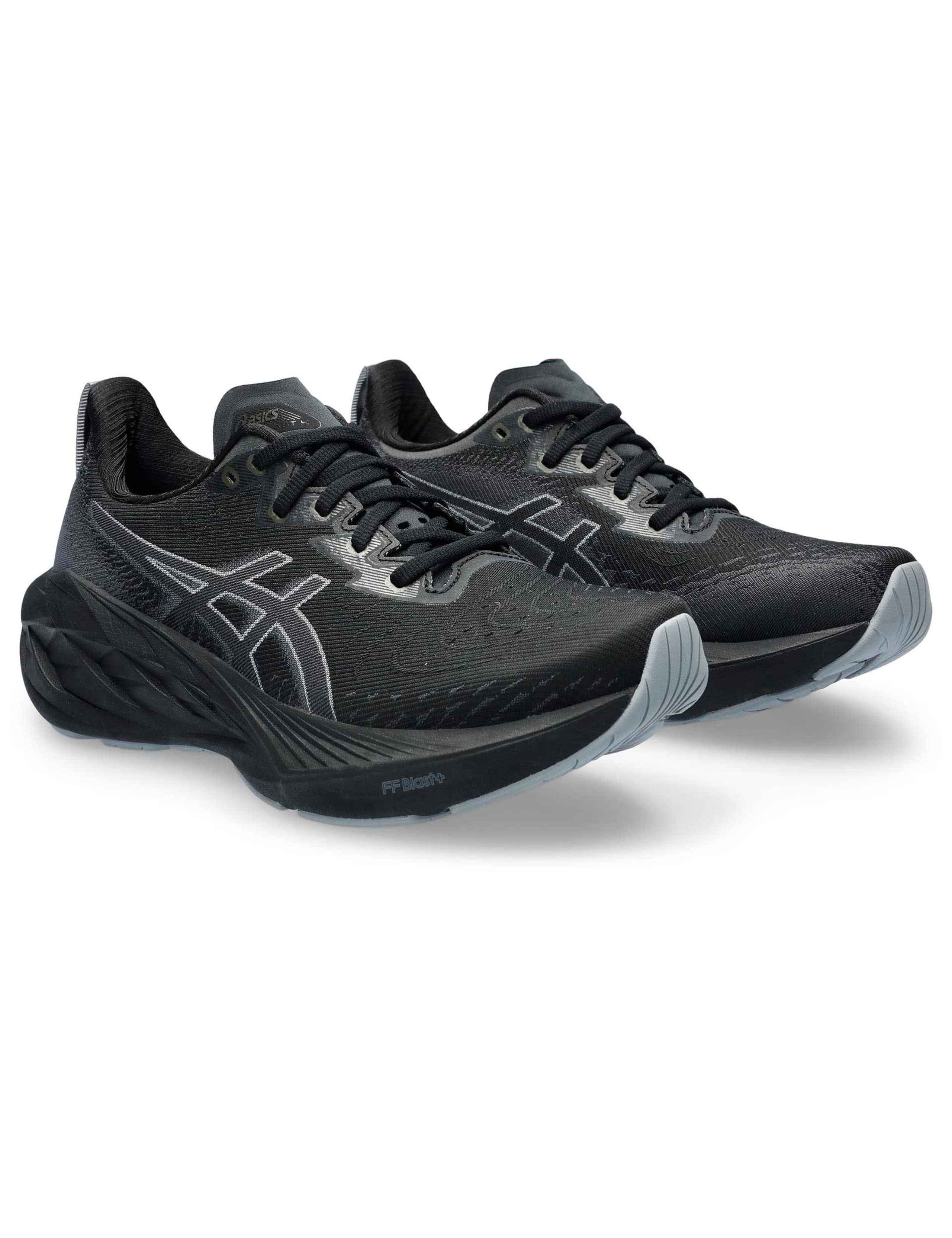 Novablast 4 Trainers 2 of 6