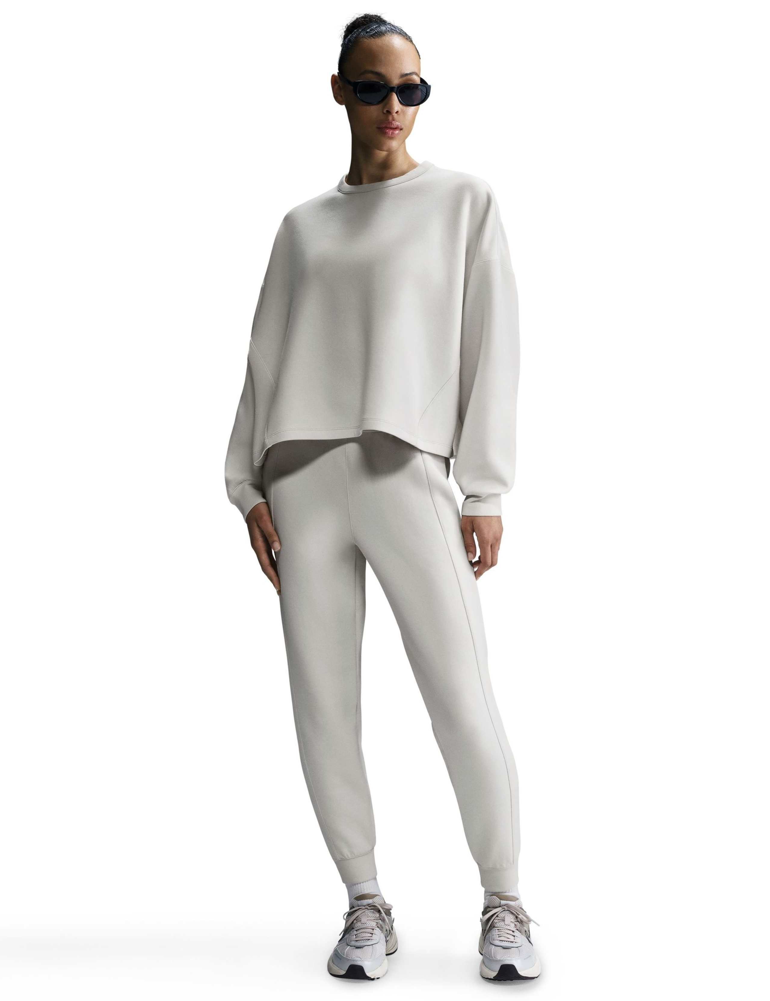 24.7 Impossibly Soft Dri-Fit Crew Neck Top 2 of 5