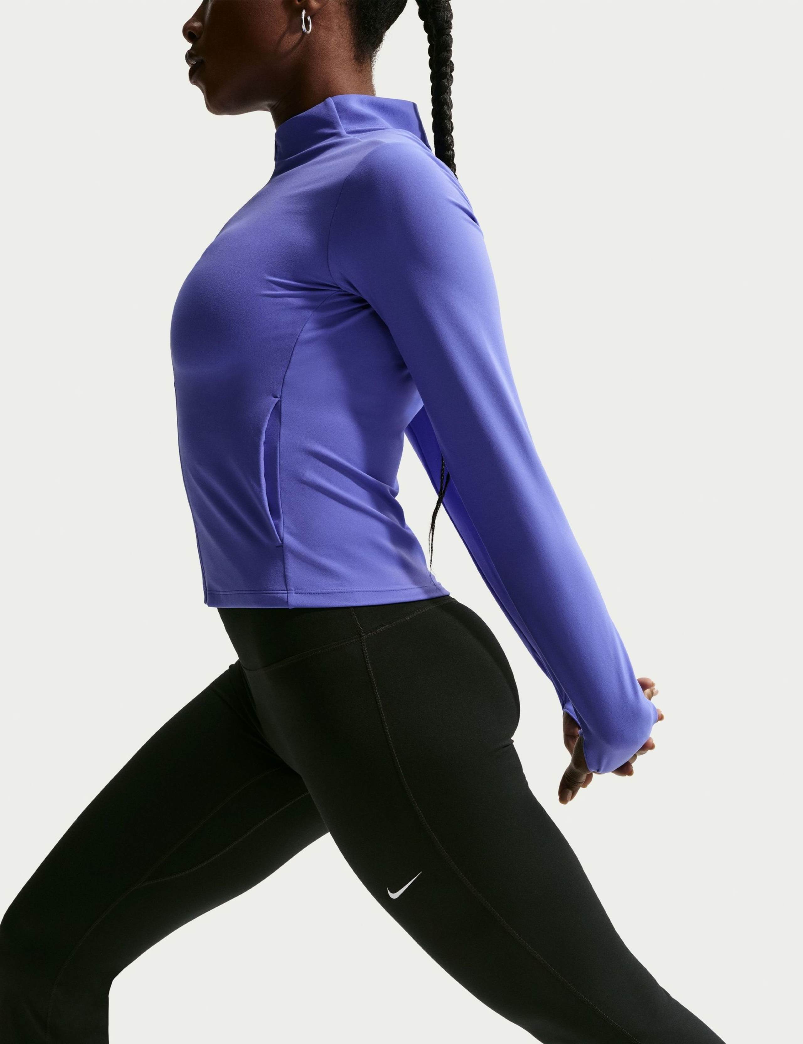 One High-Waisted Flared Leggings 2 of 6