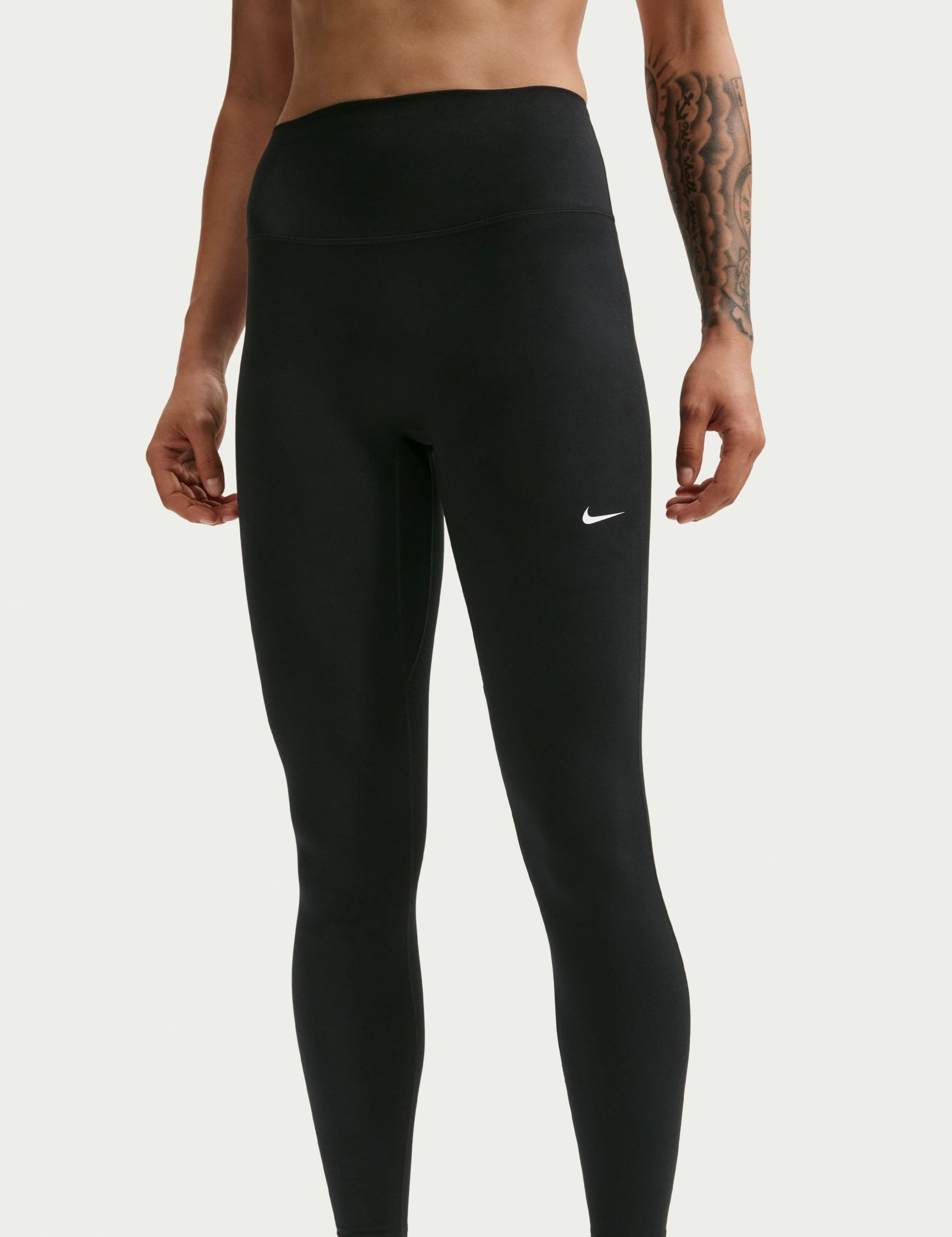 One Seamless Front High-Waisted Leggings 1 of 6