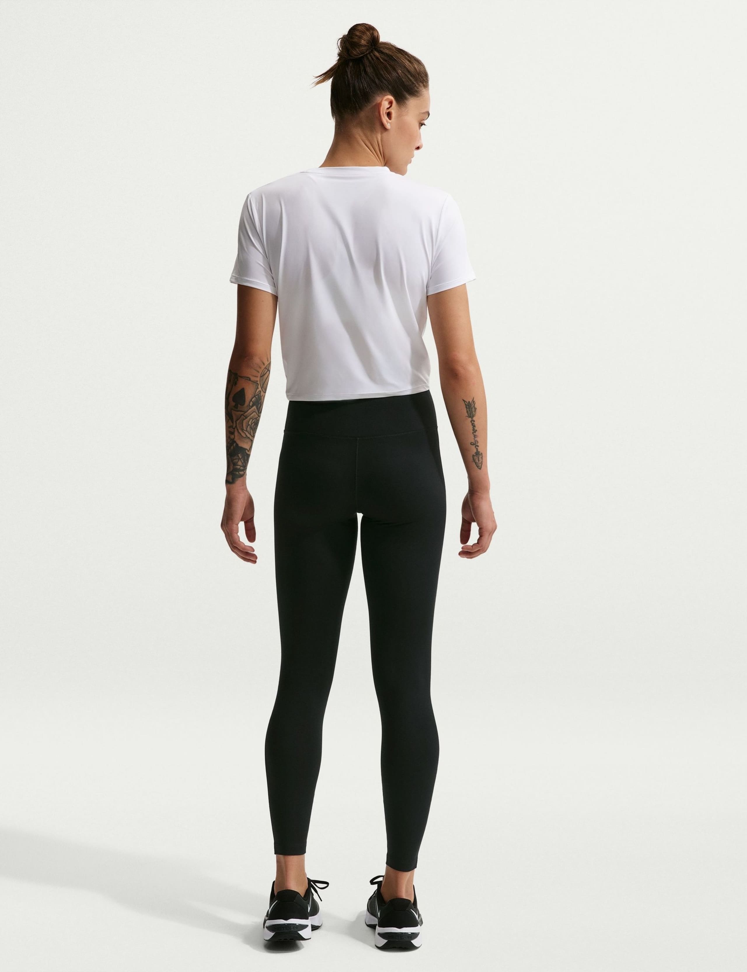 One Seamless Front High-Waisted Leggings 4 of 6