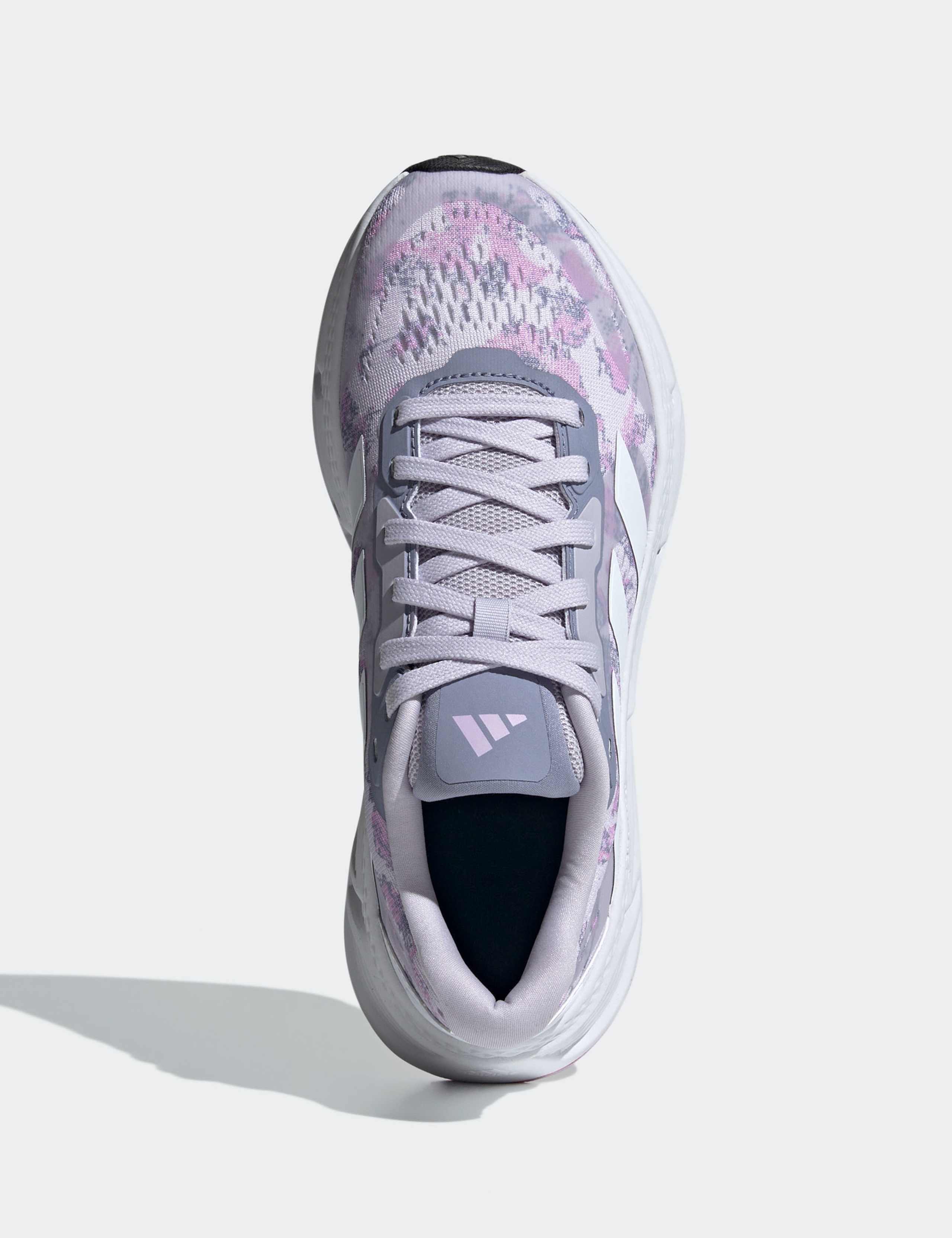 Questar 2 Bounce Trainers 4 of 6