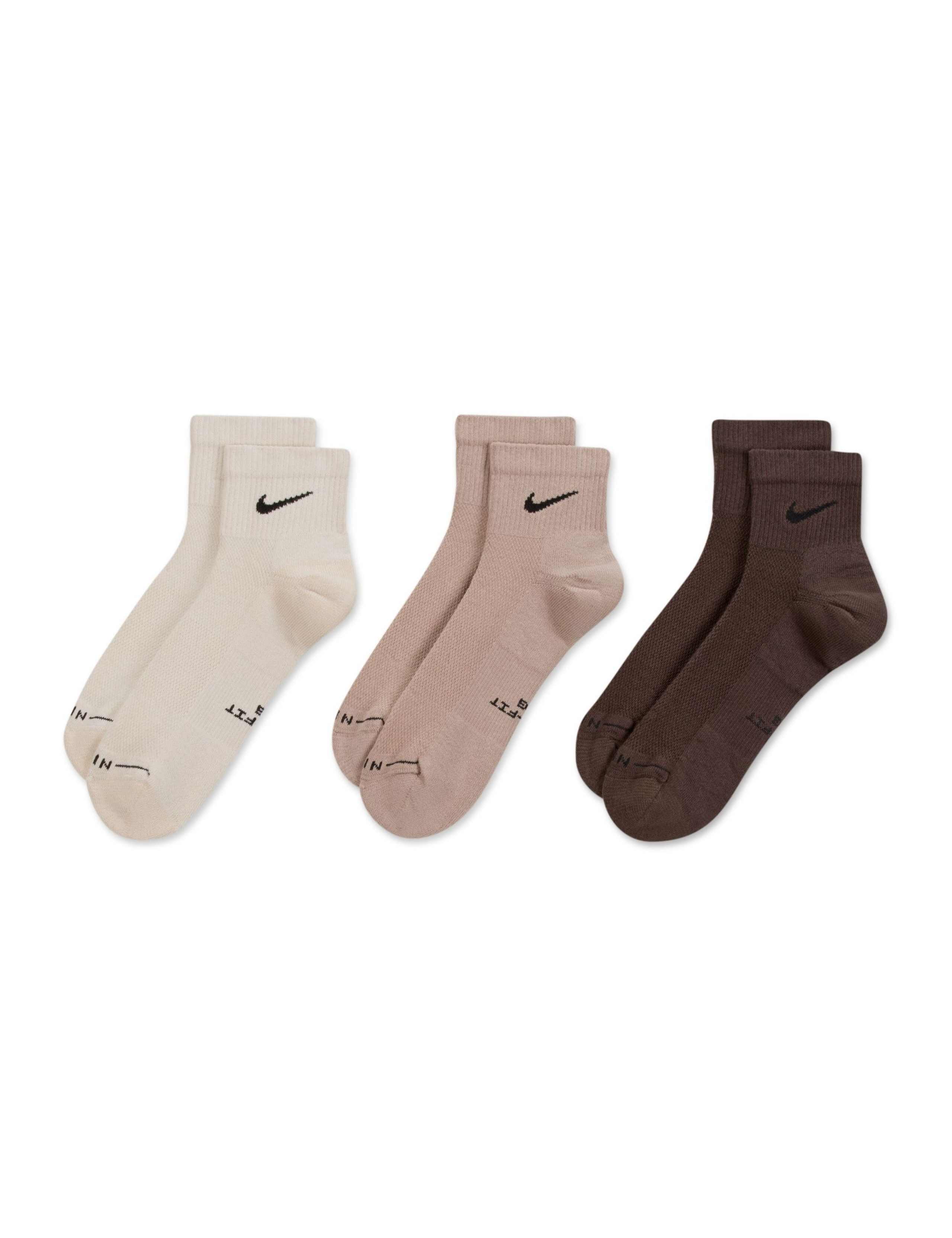 3 Pack Everyday Elevated Cotton Rich Ankle Socks 3 of 4