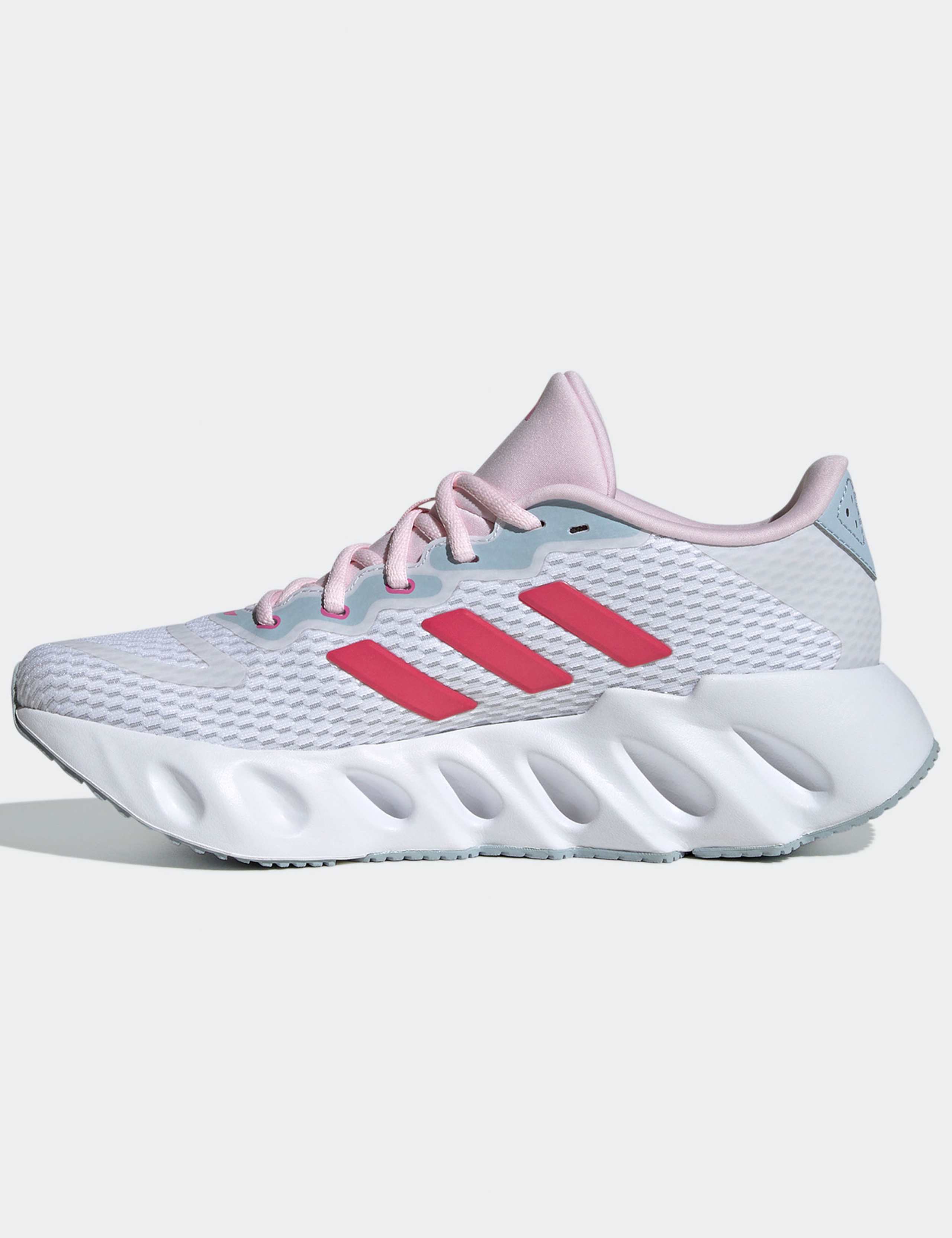 Switch Run Trainers 4 of 6